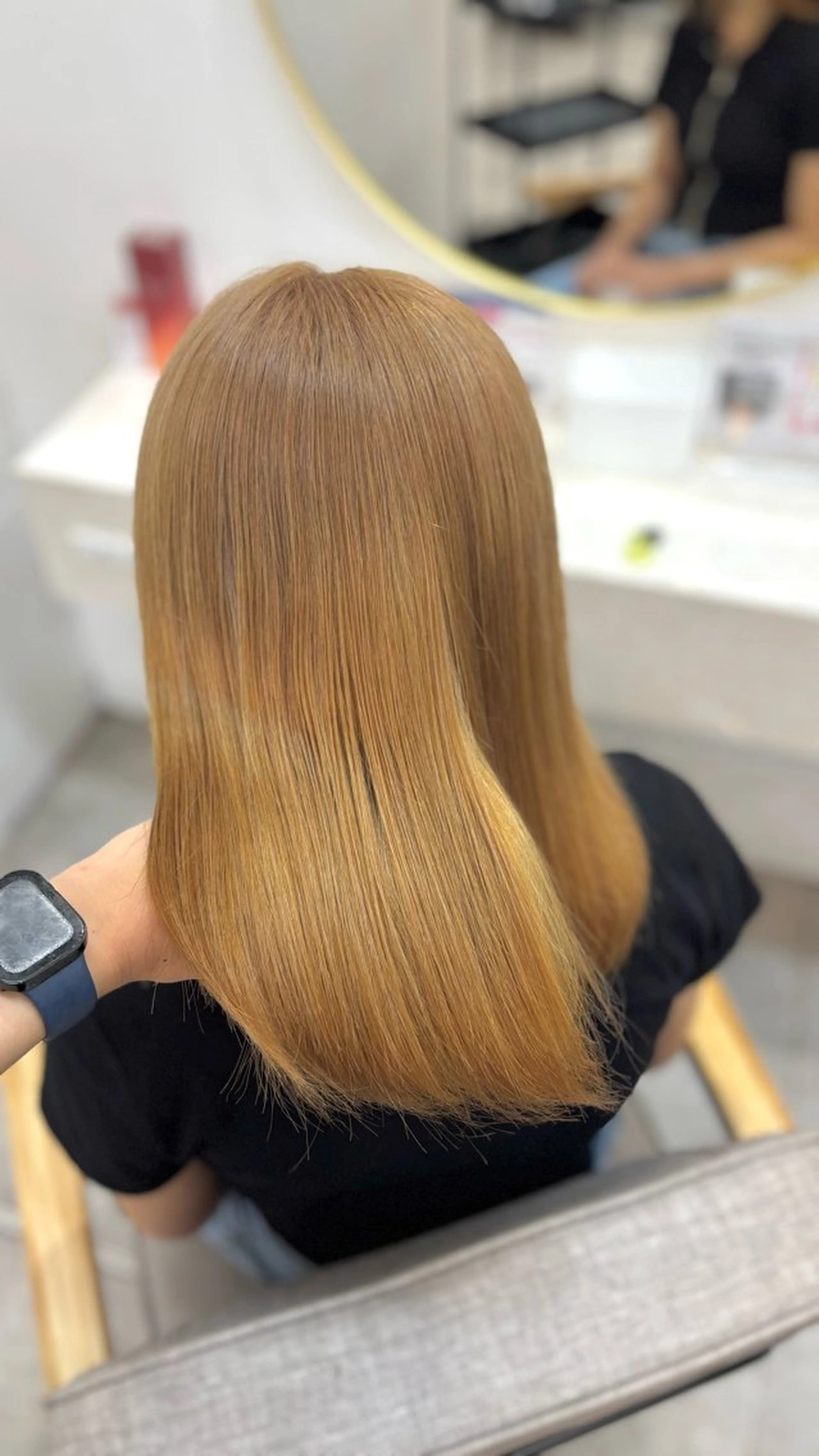 ミディアム ヘアカラー トリートメント NANA🍊/熊谷 /縮毛矯正/髪質改善のヘアスタイル