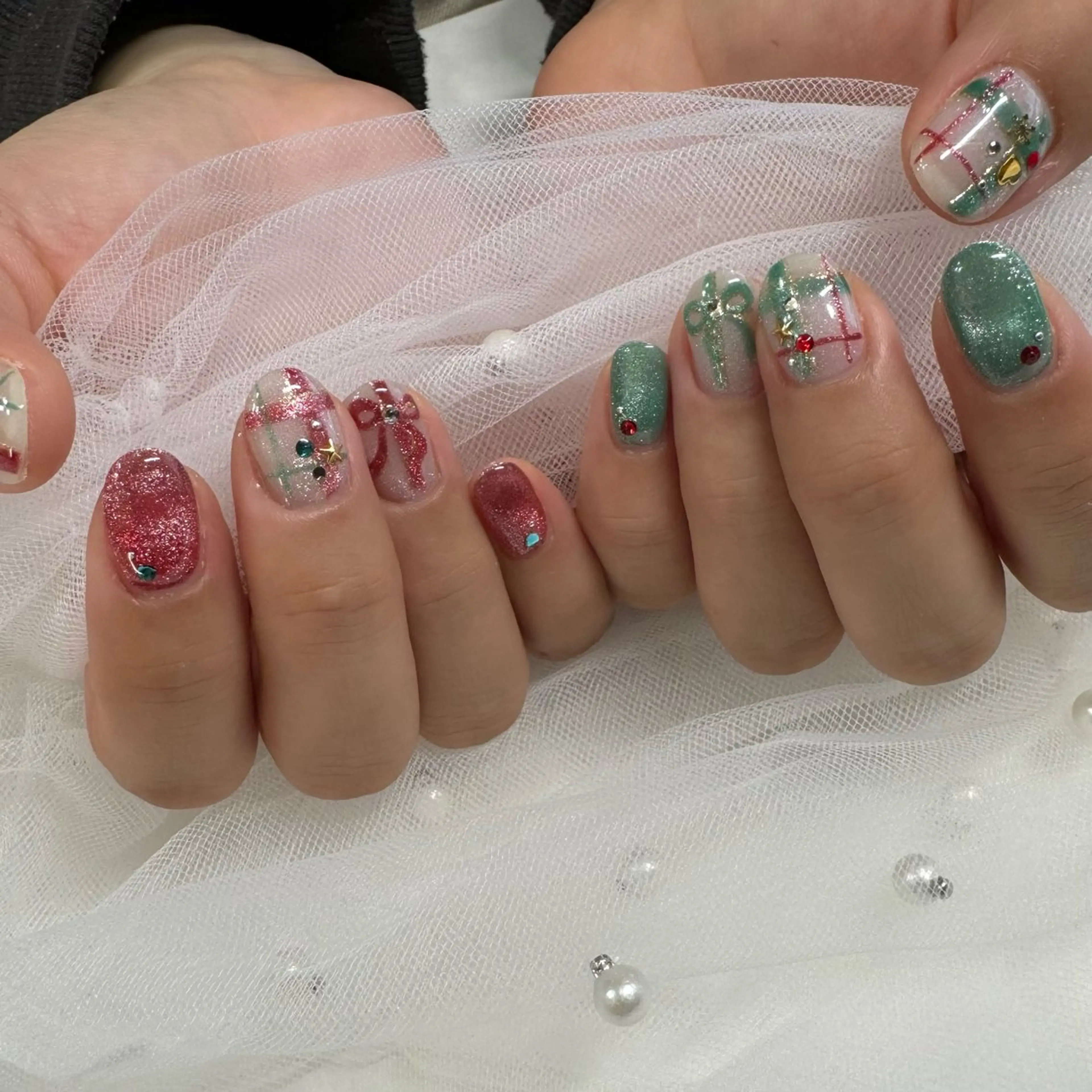 ネイル ジェルネイル 東 千夏のネイルデザイン