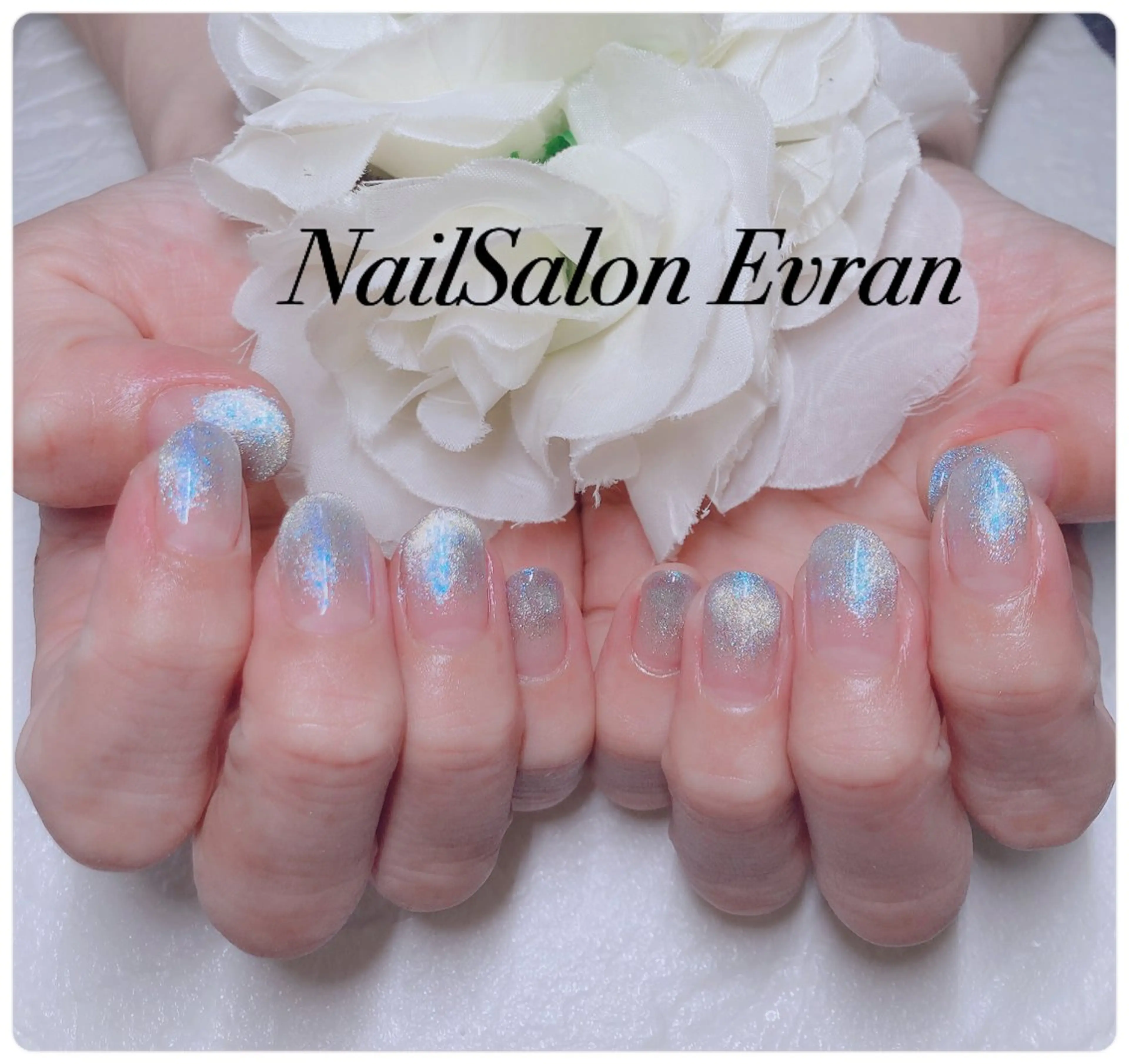 ネイル アートネイル フレンチネイル マグネットネイル 持ち込み ニュアンスネイル ハンドネイル Nail salon Evranのネイルデザイン