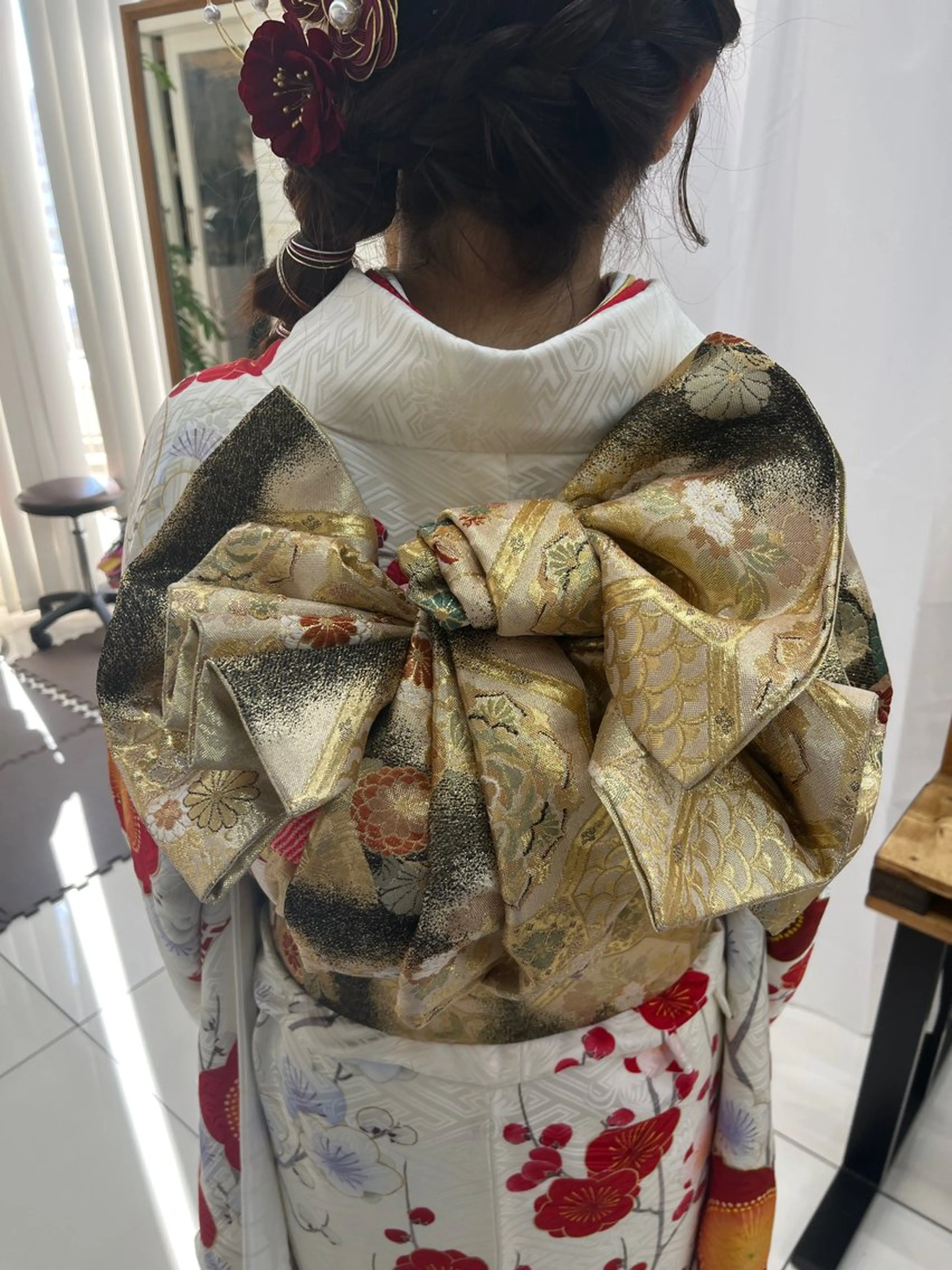 黒田瀬奈/ボブ まろやかベージュのヘアスタイル