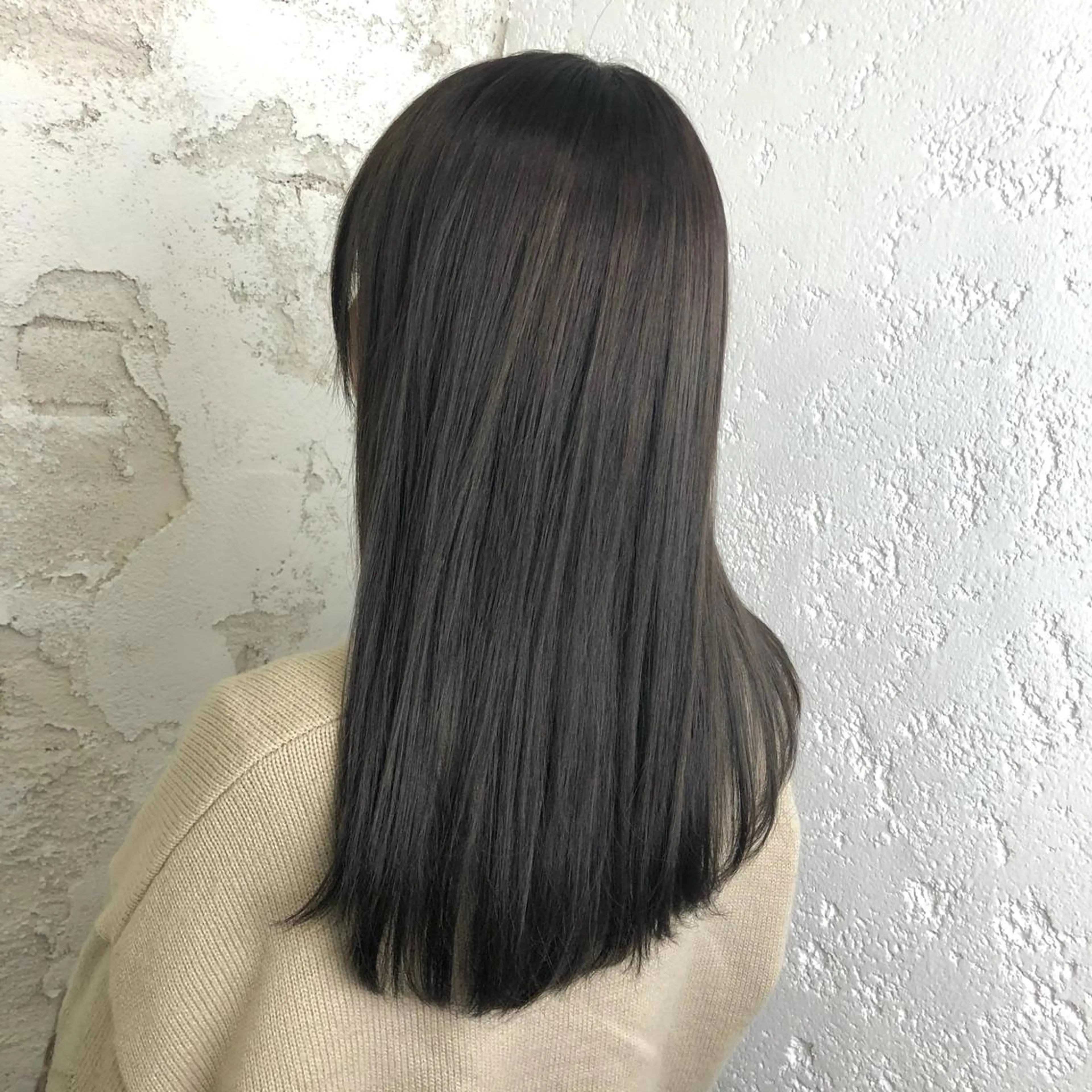 ロング 縮毛矯正 カット 縮毛矯正 🔥ブリーチカラー 槙川のヘアスタイル