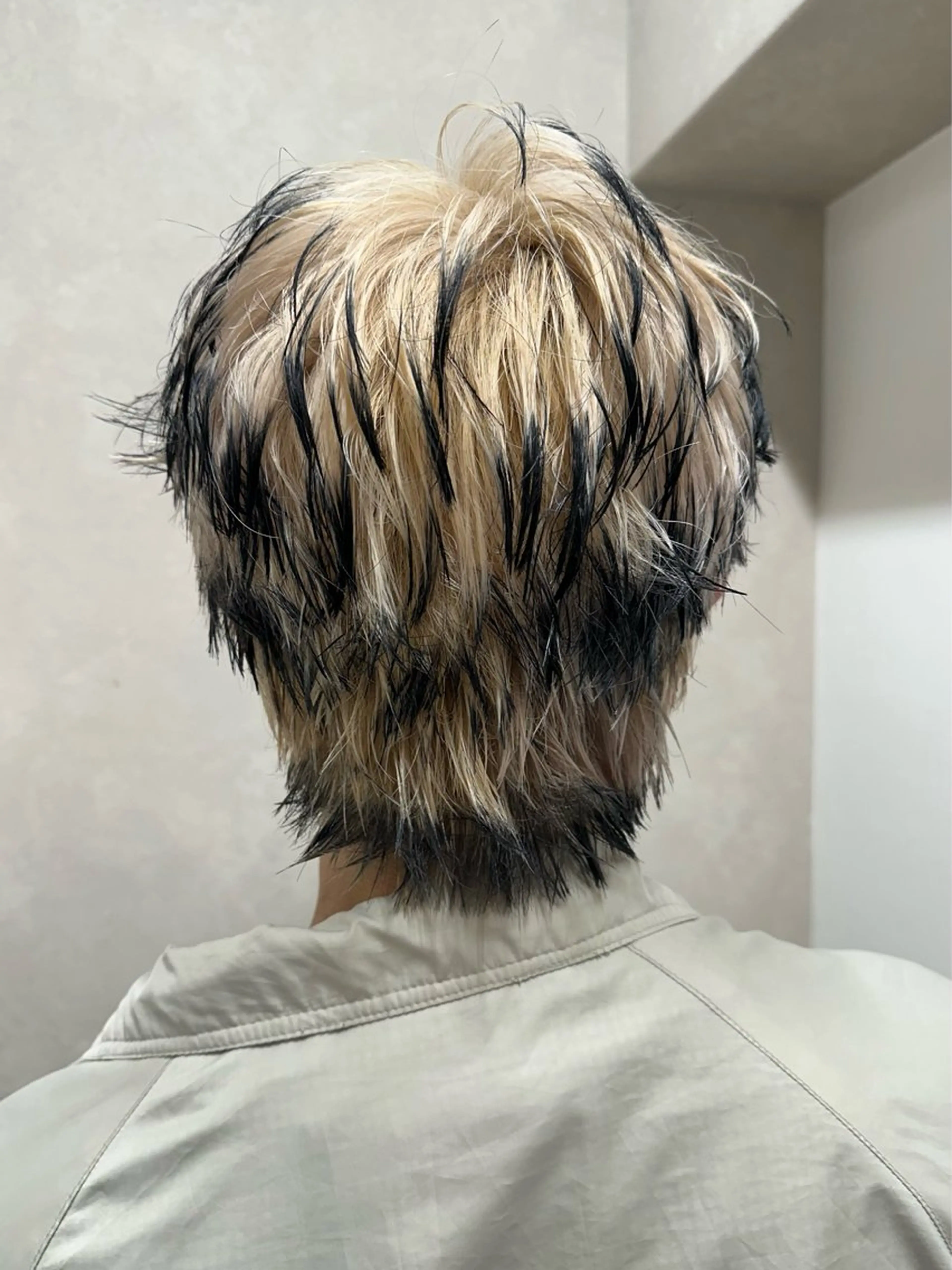 ショート カラー メンズ カット ヘアカラー トリートメント ケアブリーチ特化✨/ 艶カラー/エクステのヘアスタイル