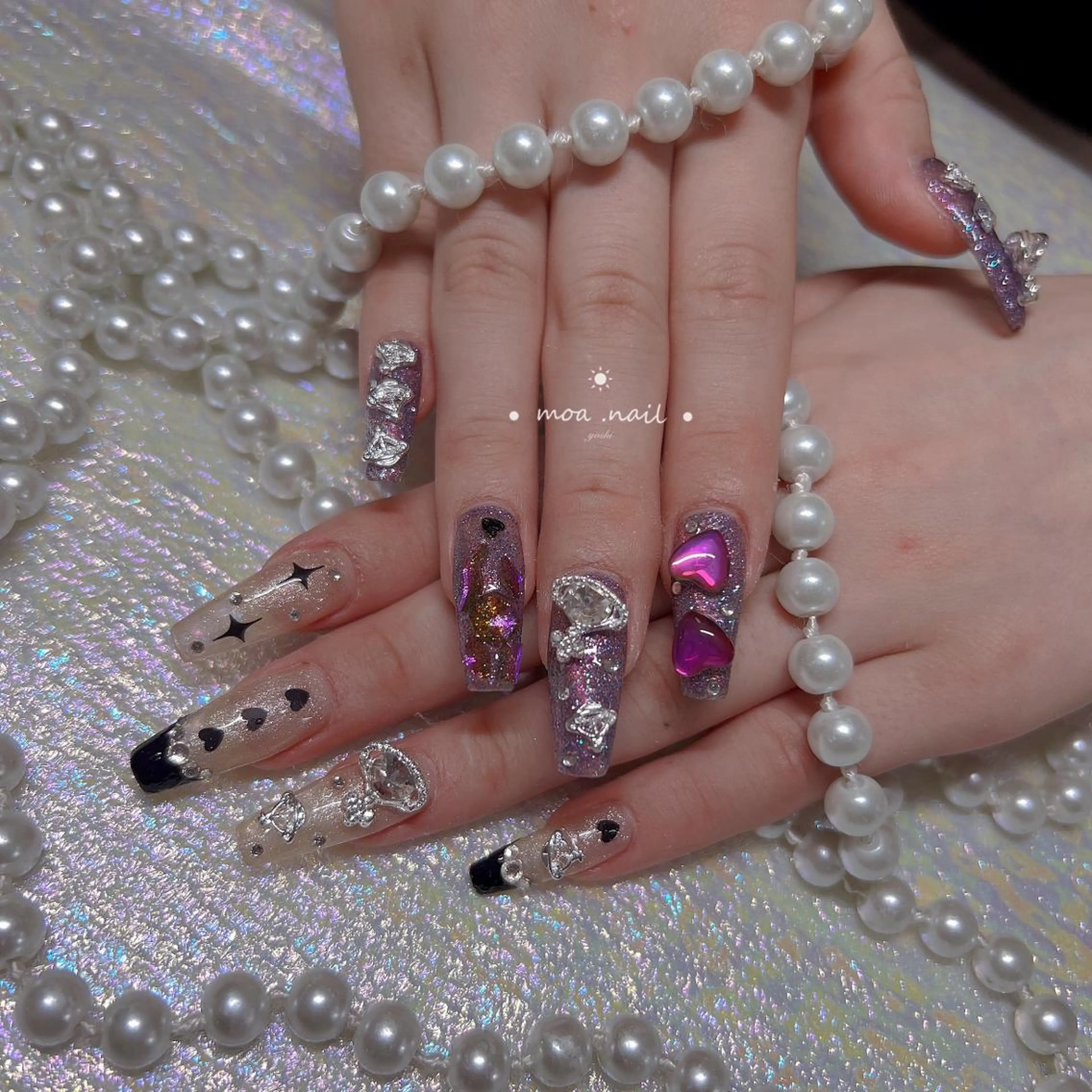 ネイル MOA NAIL所属・MoaNail🫶 Yoshiのネイルデザイン