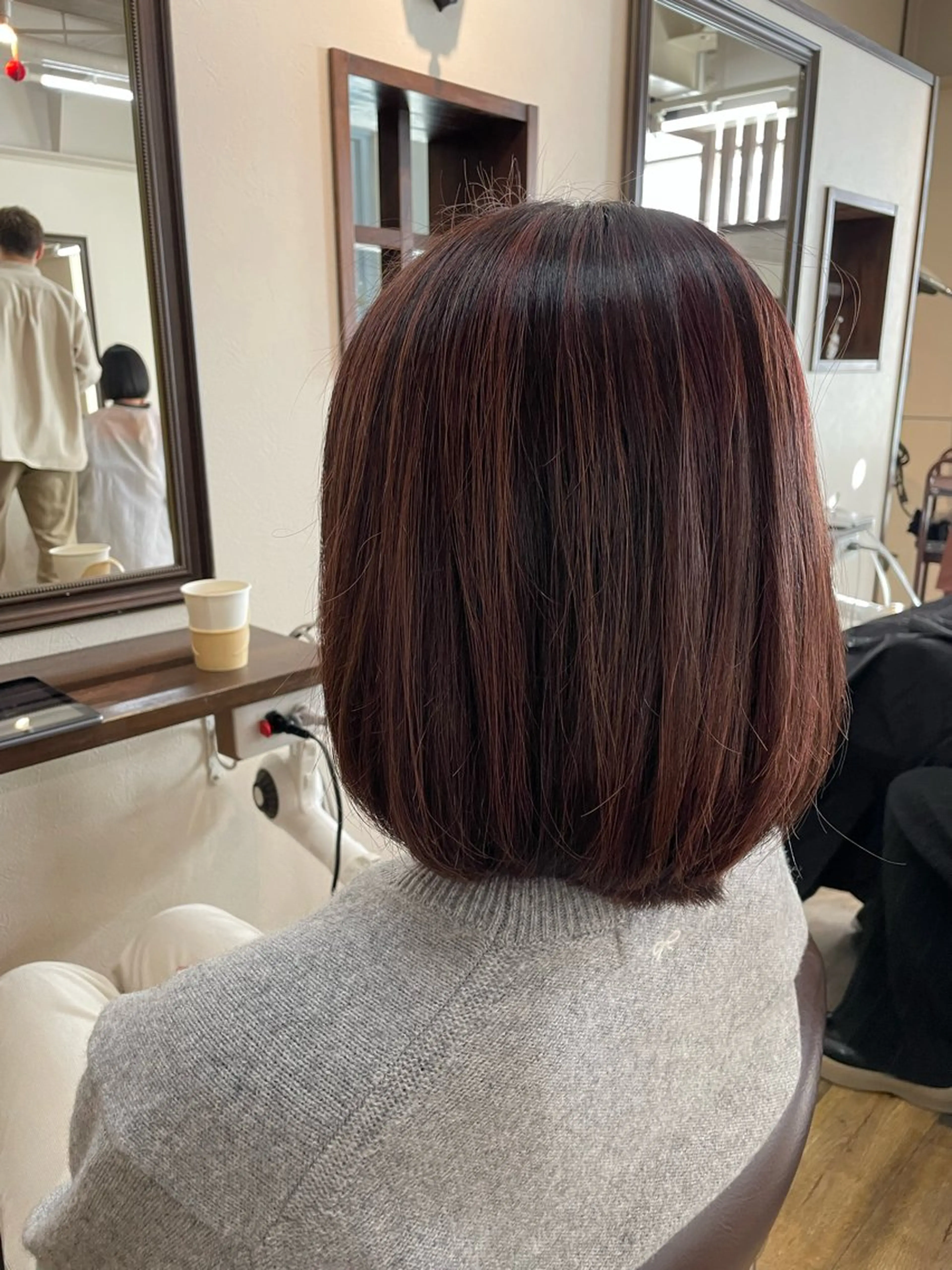 ミディアム カラー canonart上田 里恵のヘアスタイル