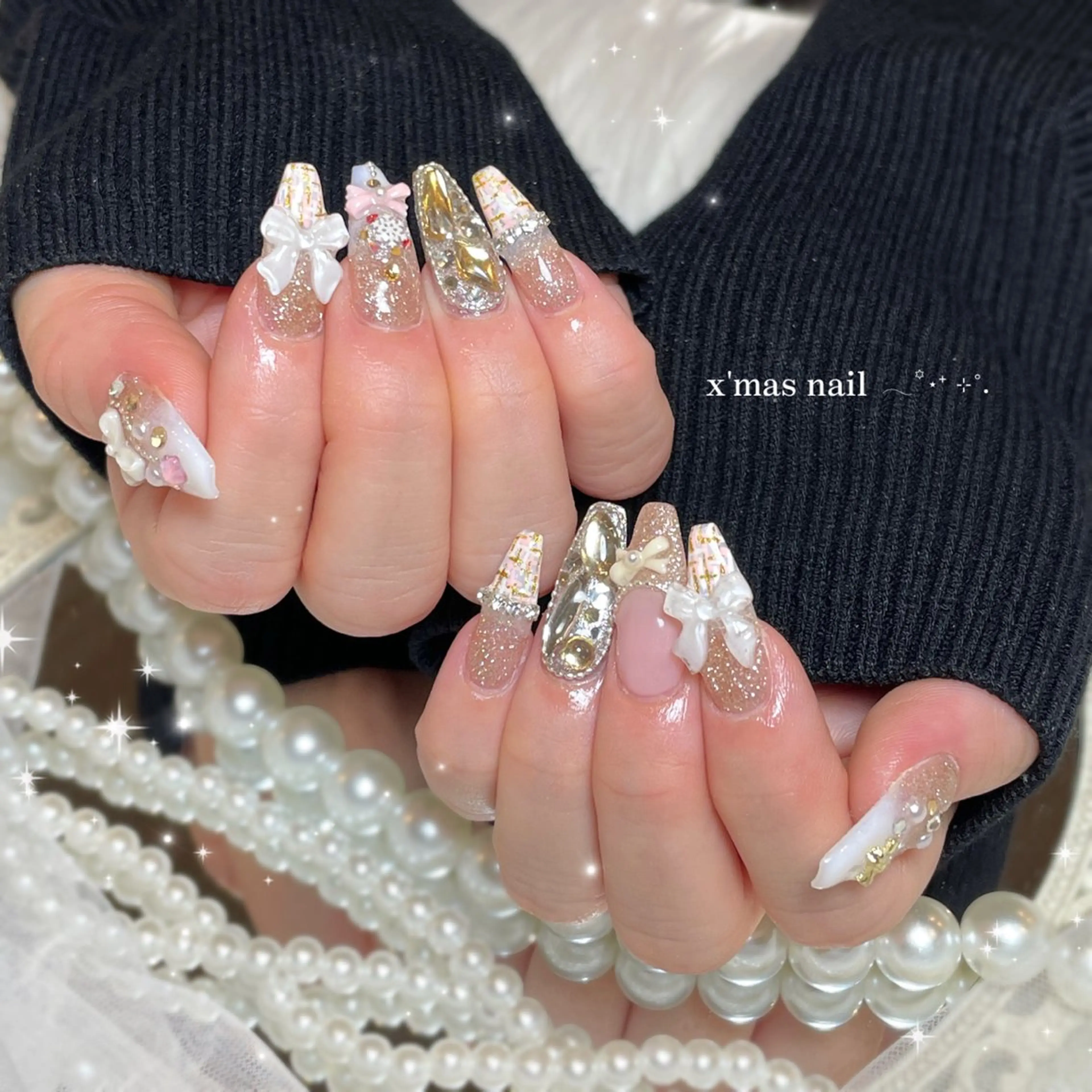 ネイル 持ち込み ストーンネイル ハンドネイル nailsalon Moa【モア】所属・yurika 🌷.*･ﾟのネイルデザイン