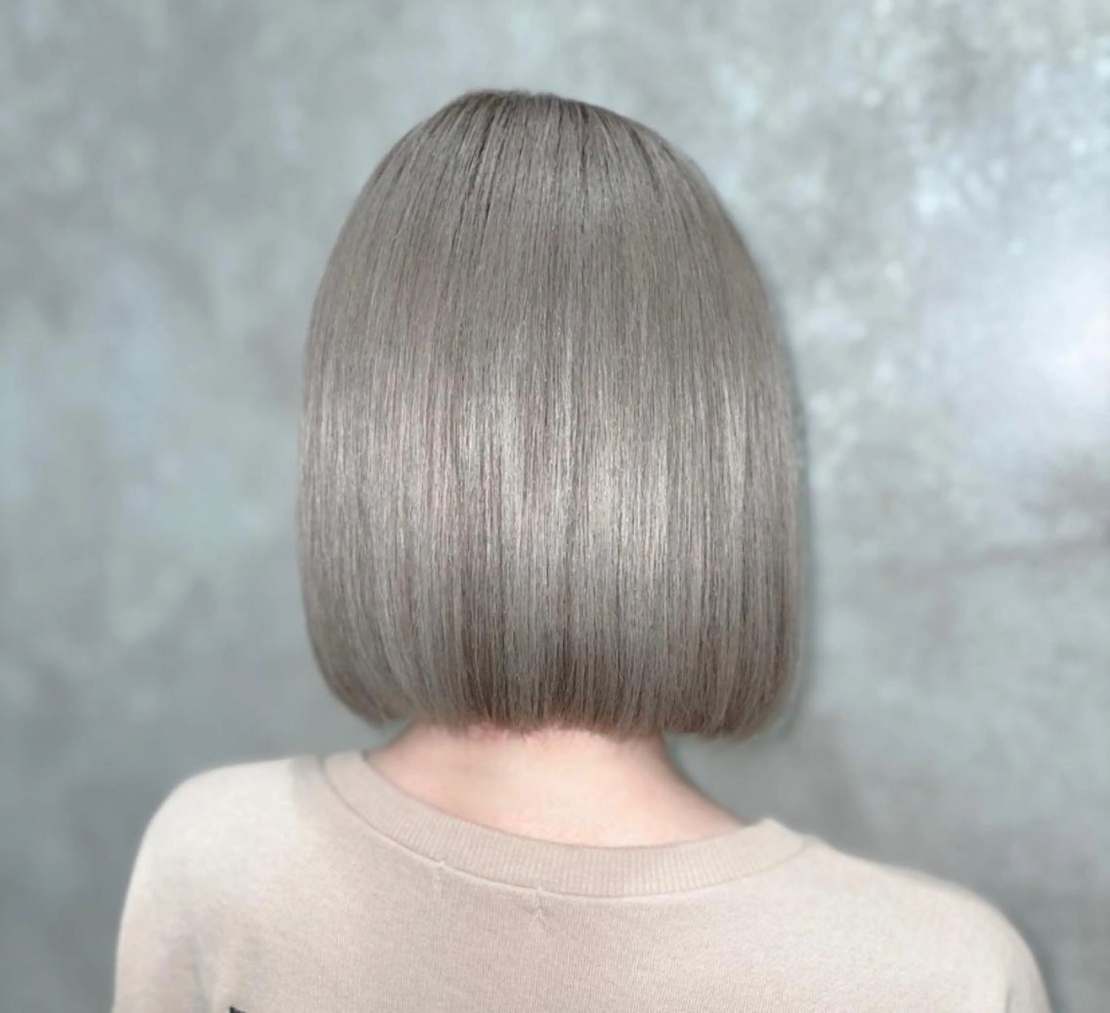 ショート 服部 真希のヘアスタイル