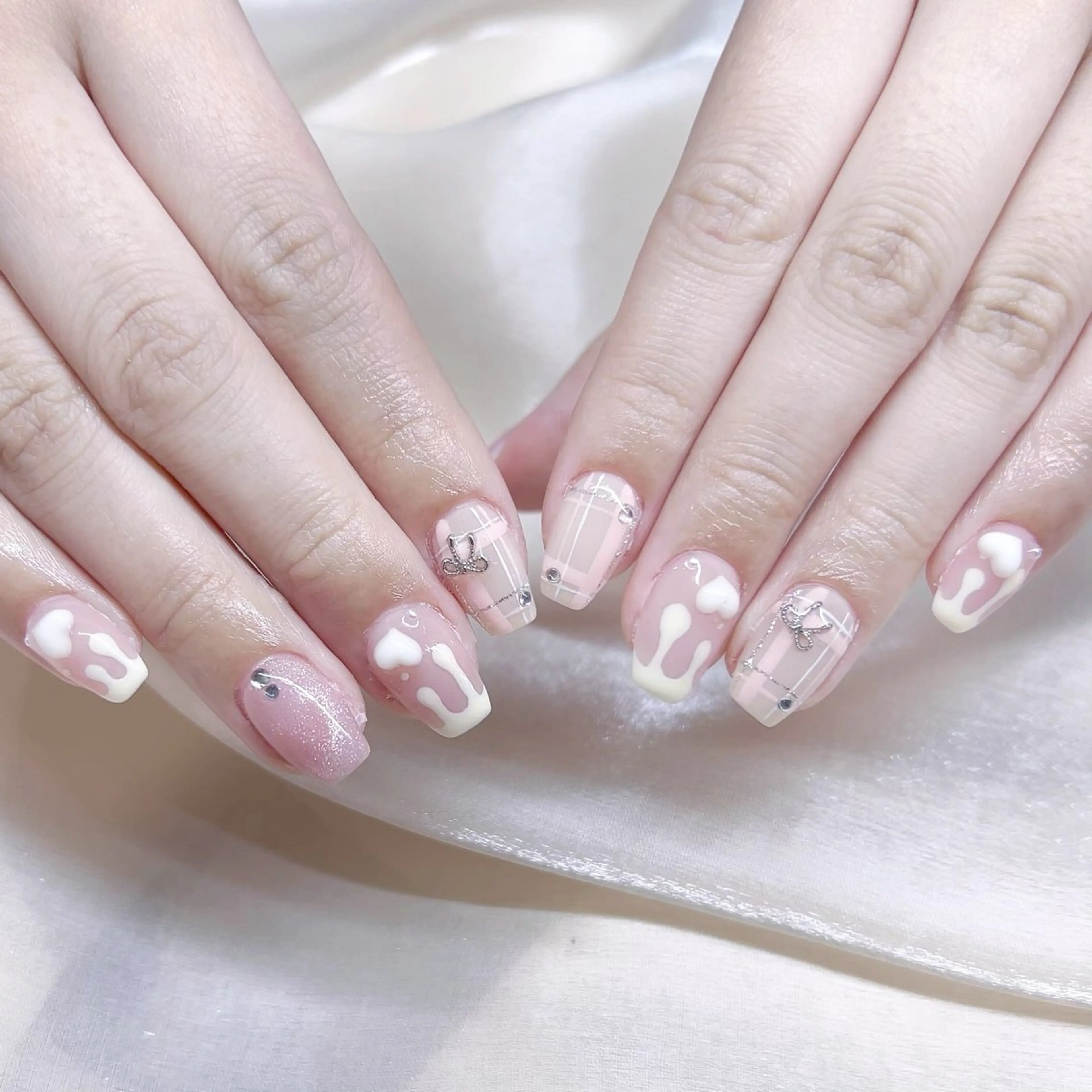 ネイル ハンドネイル NAILサロン 木にいるのネイルデザイン
