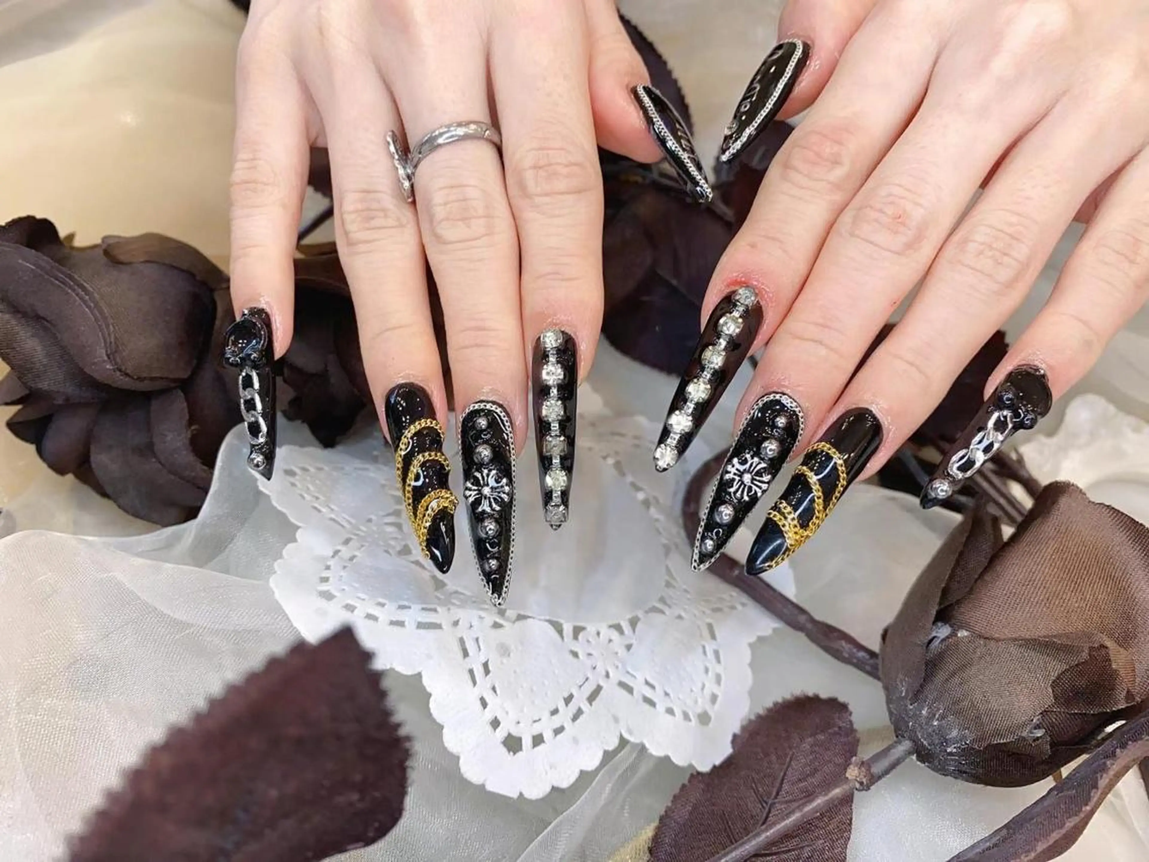 ネイル アートネイル フラワーネイル フットネイル ジェルネイル キラキラネイル Babarla Nailのネイルデザイン