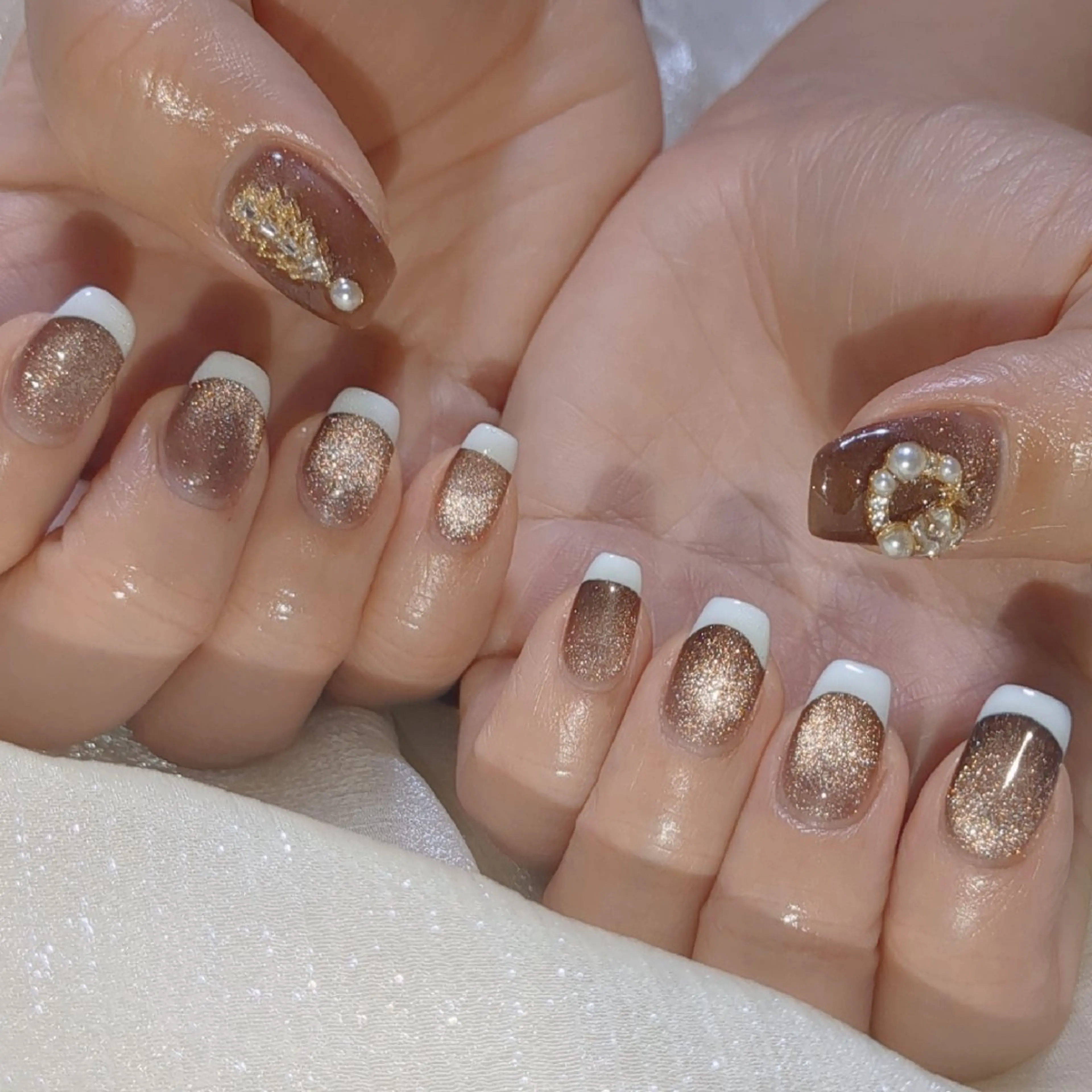 ネイル ハンドネイル E·U·B ネイル所属・横浜市中区曙町 E·U·Bネイルのネイルデザイン