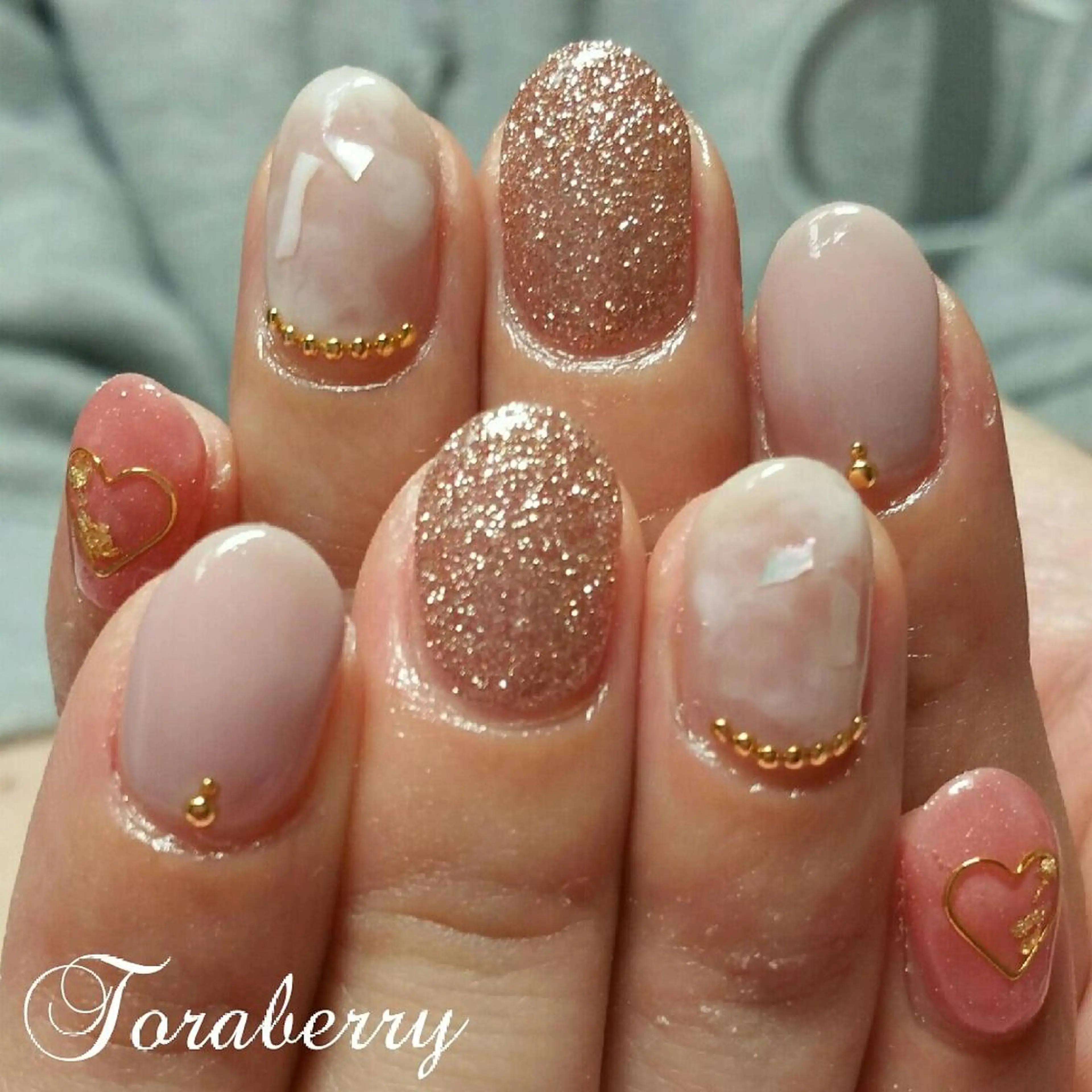 ネイル 持ち込み ネイリスト なつみのネイルデザイン