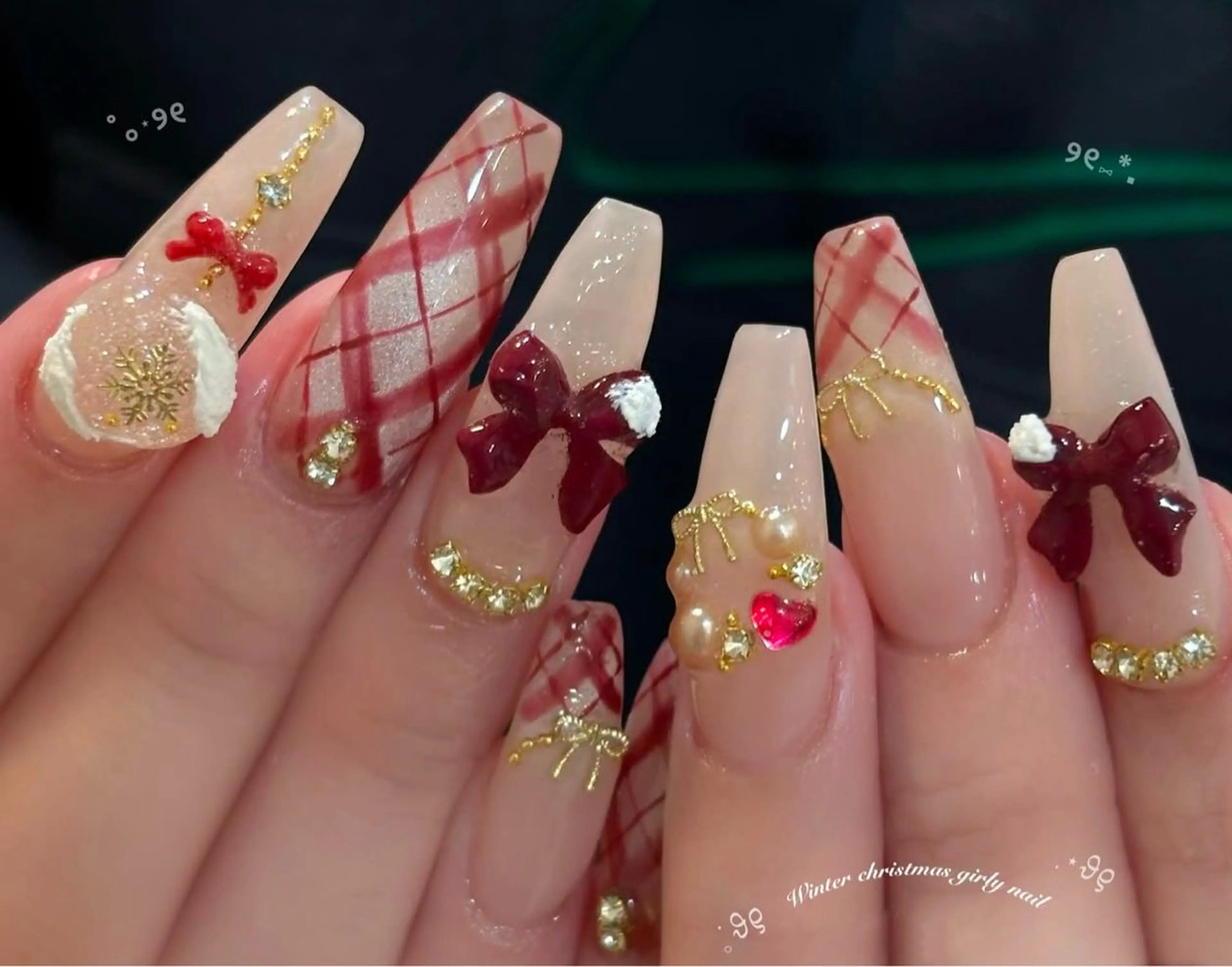 ネイル アートネイル オーロラネイル チークネイル フレンチネイル ガラスフレンチ ハンドネイル 🎀🎀YooLi Nail Salonのネイルデザイン