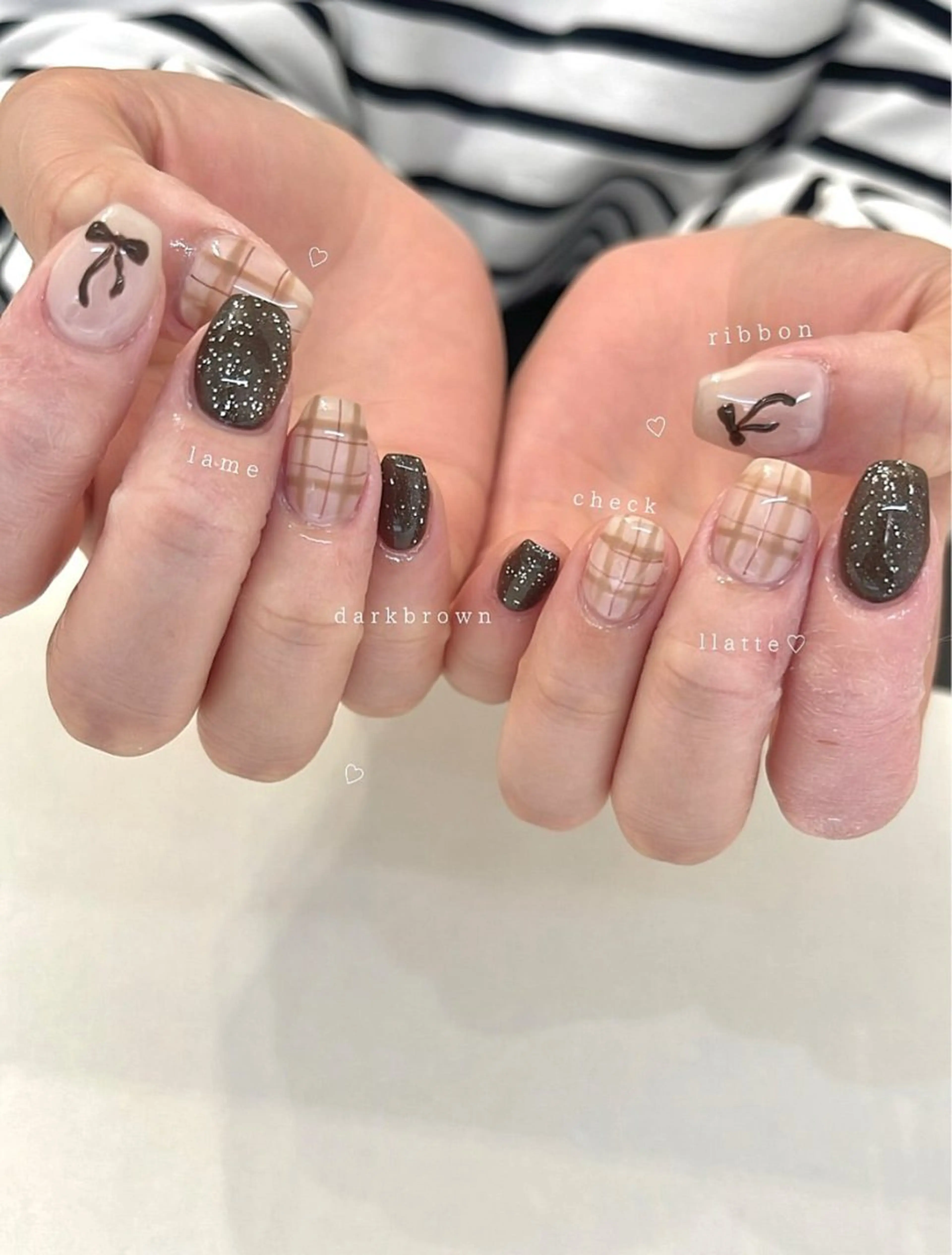 ネイル ジェルネイル 持ち込み ニュアンスネイル パラジェル リボン Ún. nail salon所属・Ún nail salonのネイルデザイン