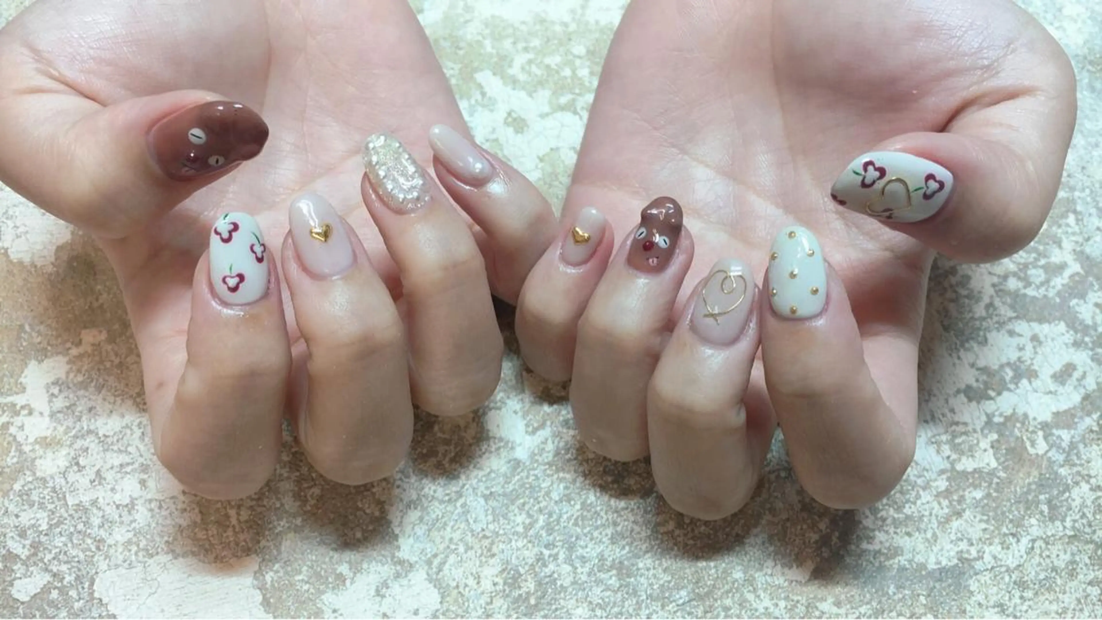 ネイル ハンドネイル LOVE NAIL 💕Sonoのネイルデザイン