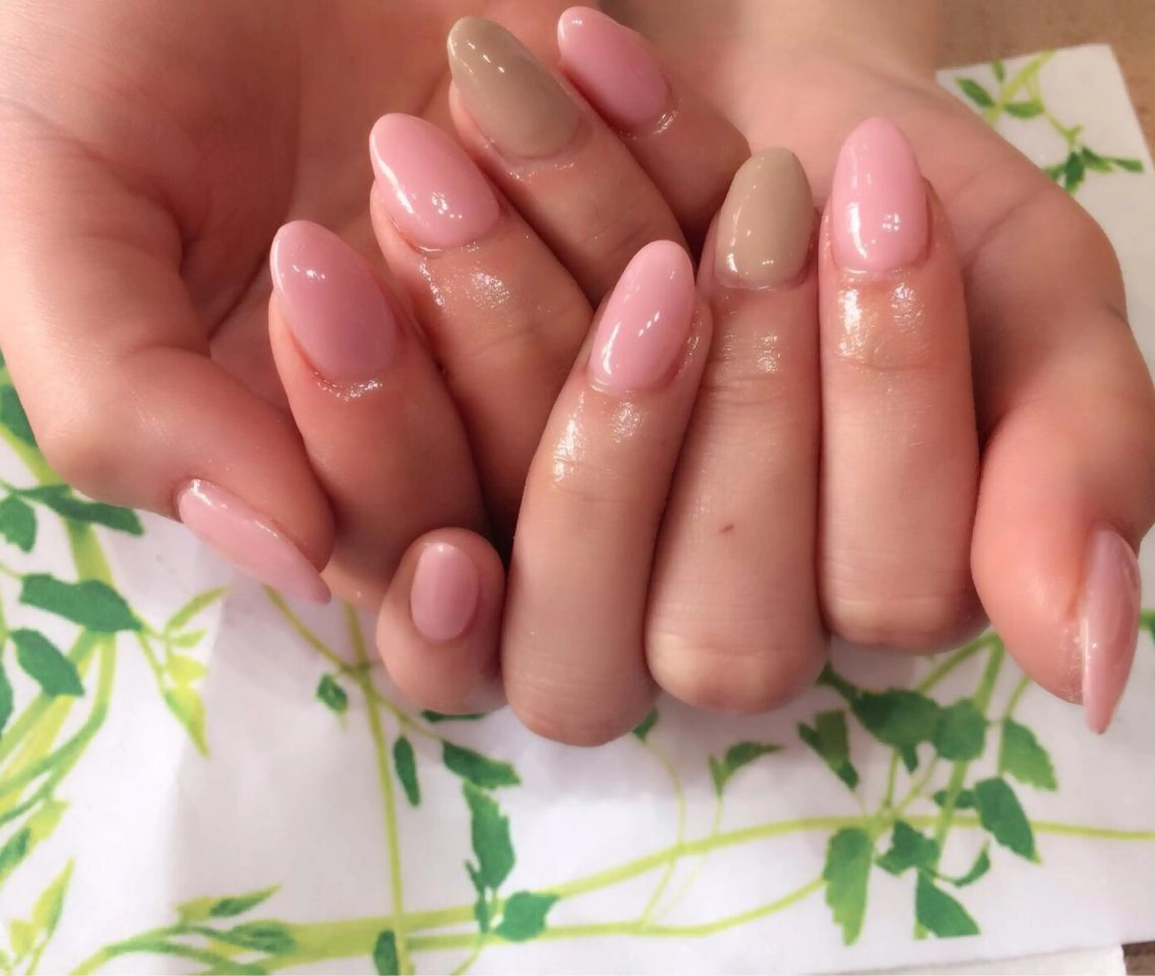 ネイル a yakaのネイルデザイン