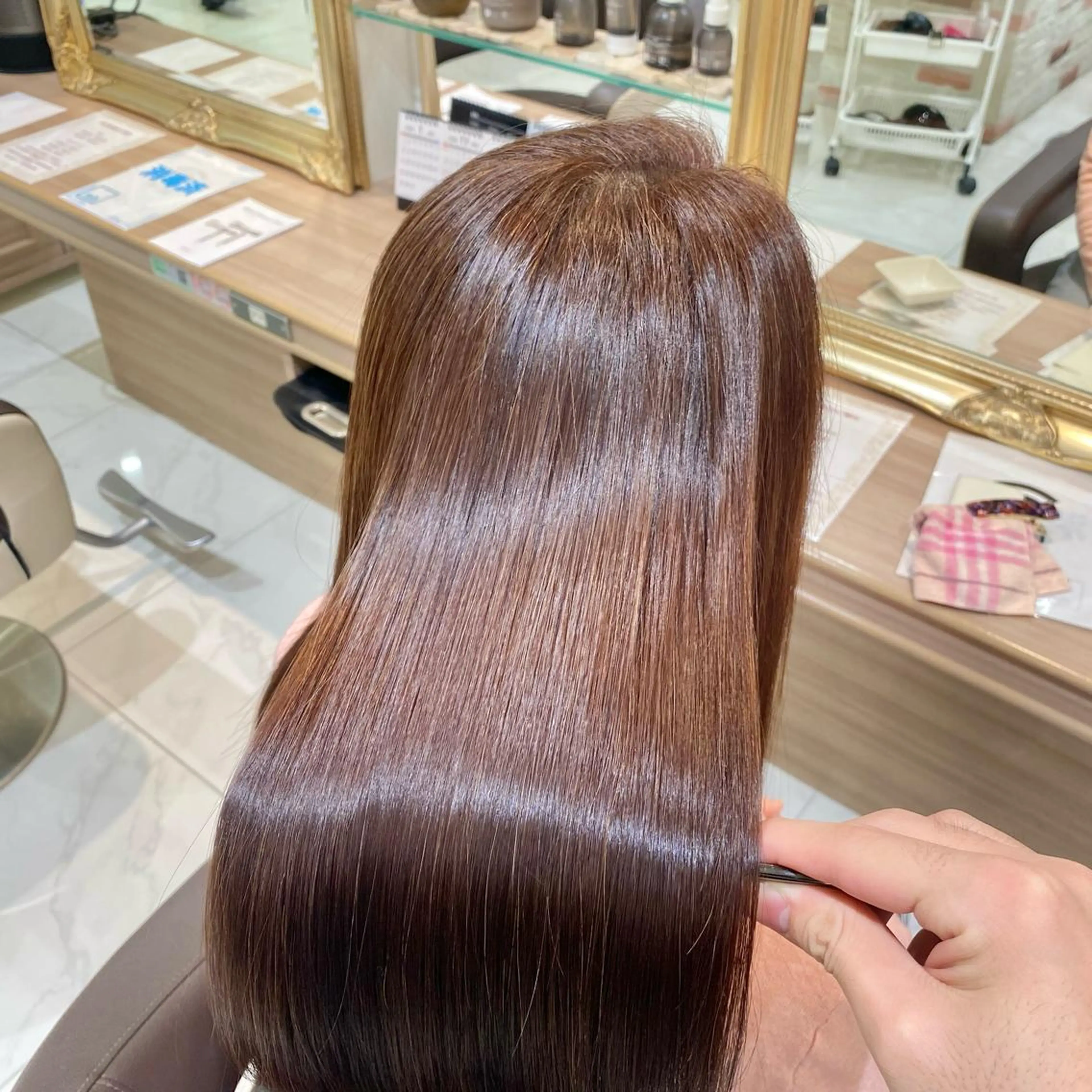 カット+美髪縮毛矯正+プチトリートメントの写真