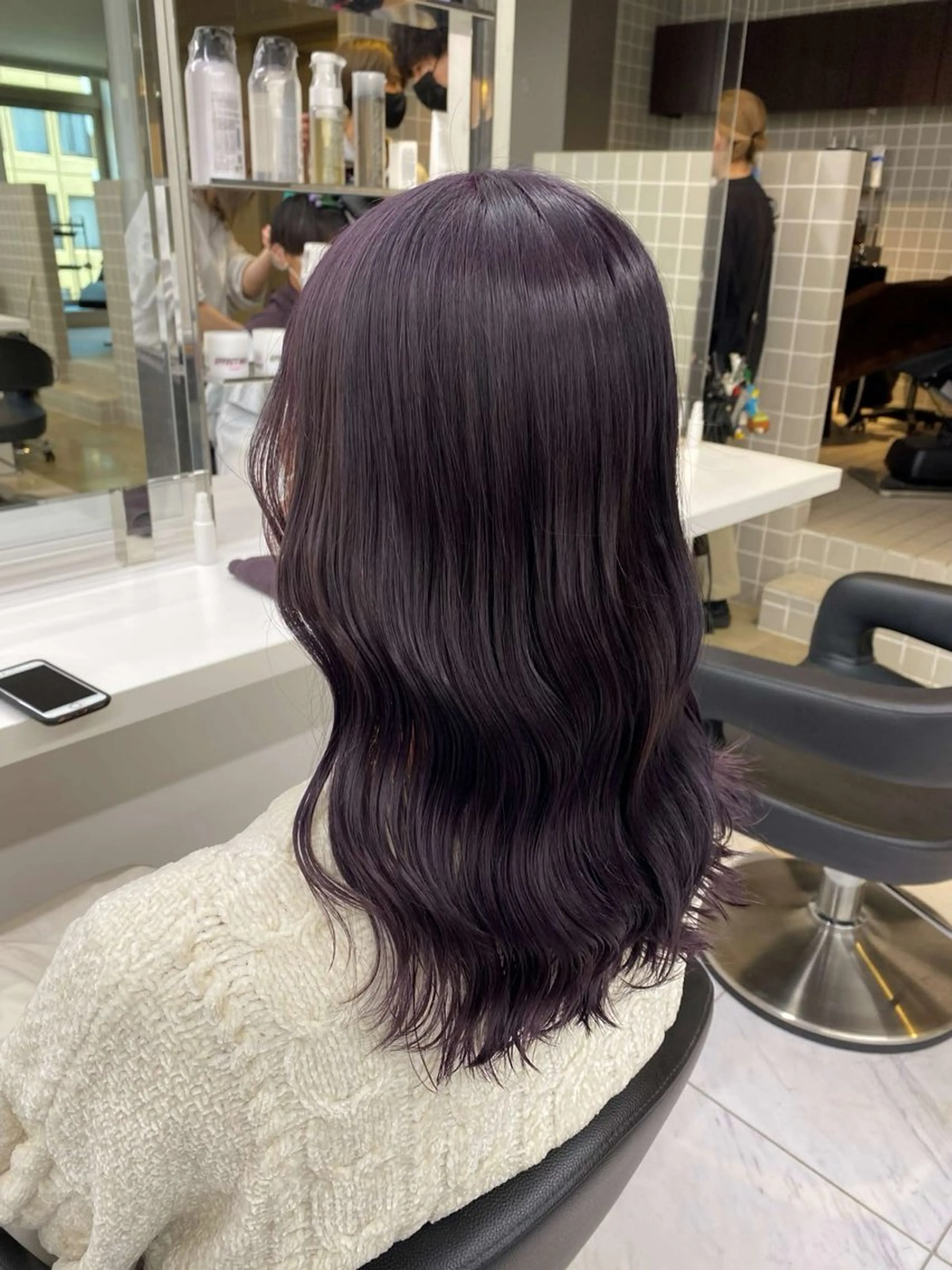 セミロング カラー ヘアアレンジ 透明感カラー ラベンダーカラー パープルカラー ヘアカラー トリートメント ヘアセット 🩵ダメージレス艶感 ハイトーン🩷のヘアスタイル