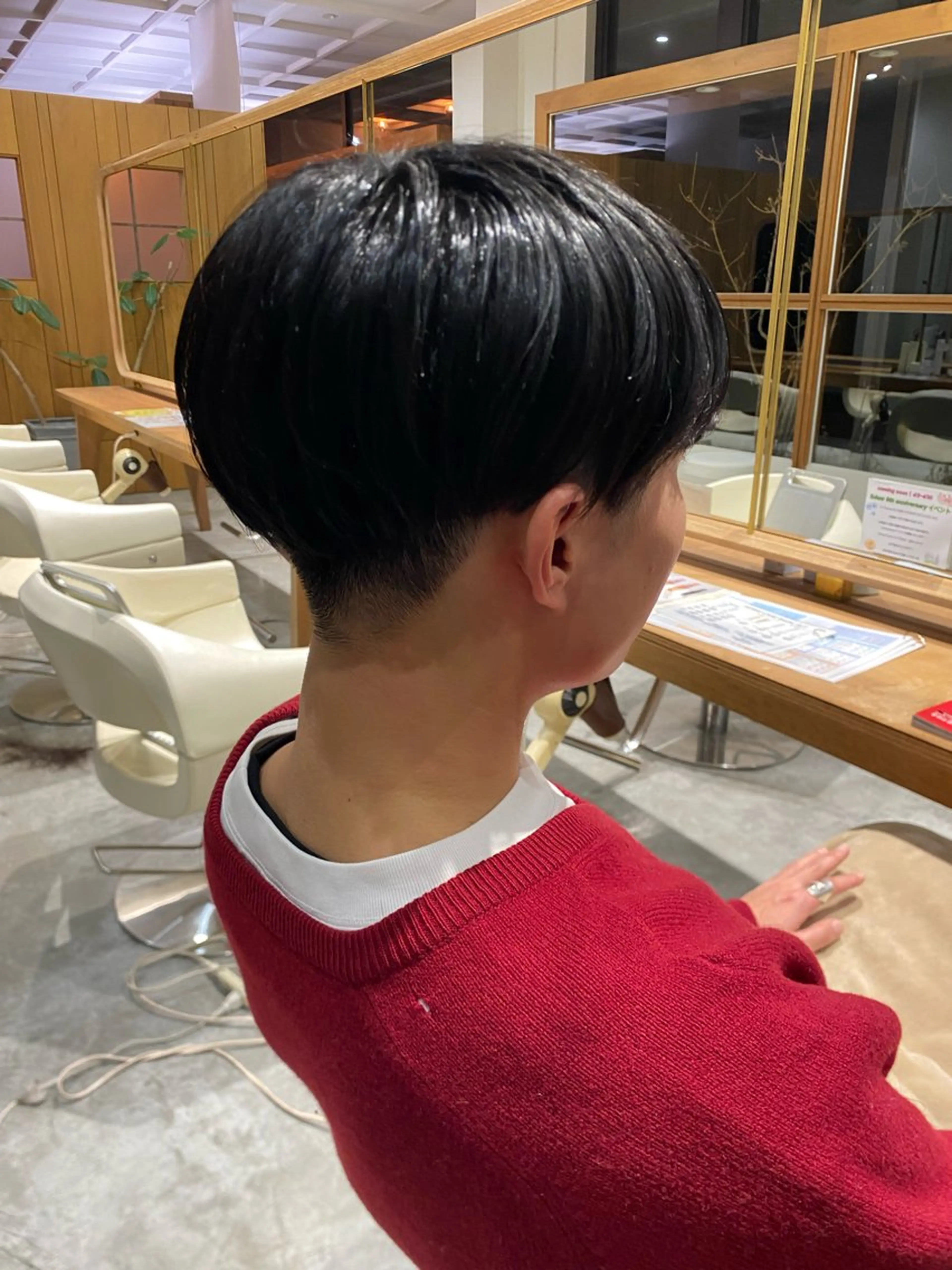 メンズ メンズブリーチ メンズインナーカラー マッシュ カット fulam所属・MIKU ／fulamのヘアスタイル