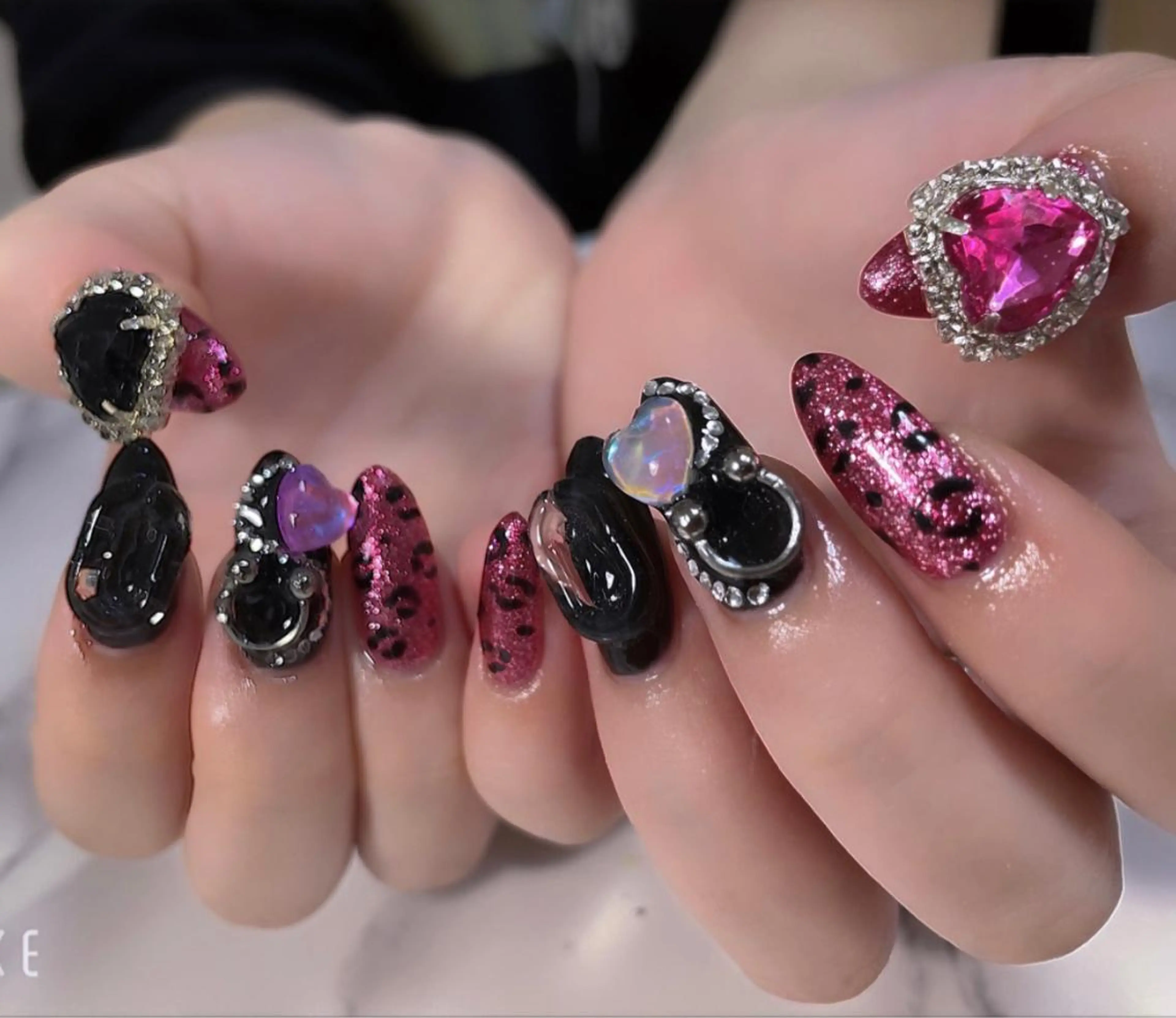 ネイル 高草木 桃香のネイルデザイン