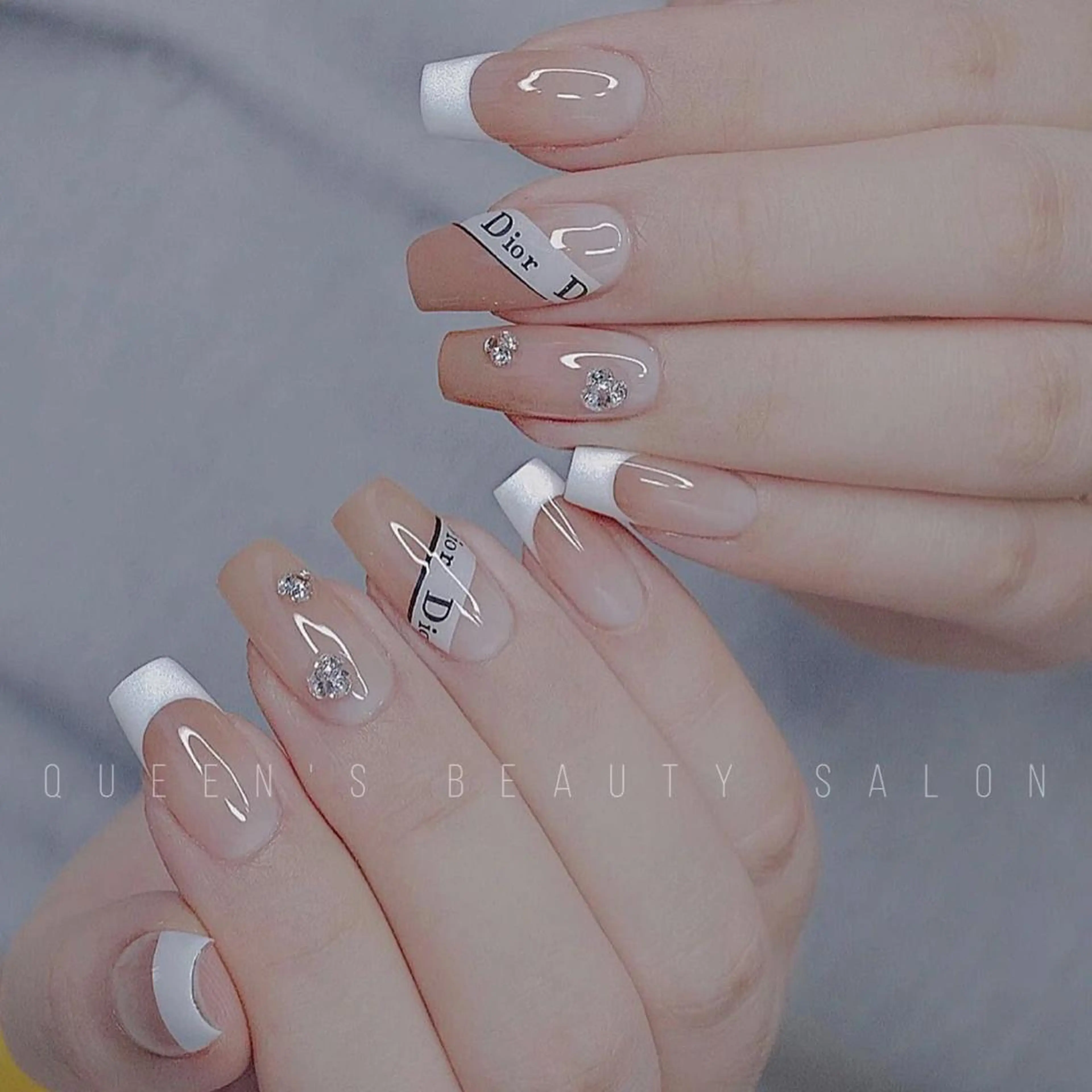 ネイル ハンドネイル Queen’s 歌舞伎町店のネイルデザイン