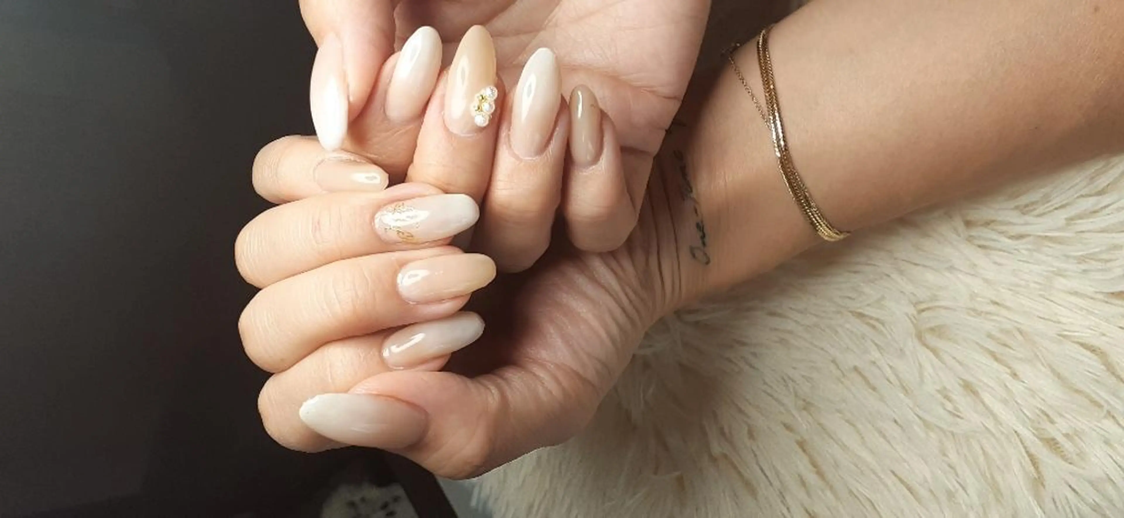 ネイル 大島 さやかのネイルデザイン