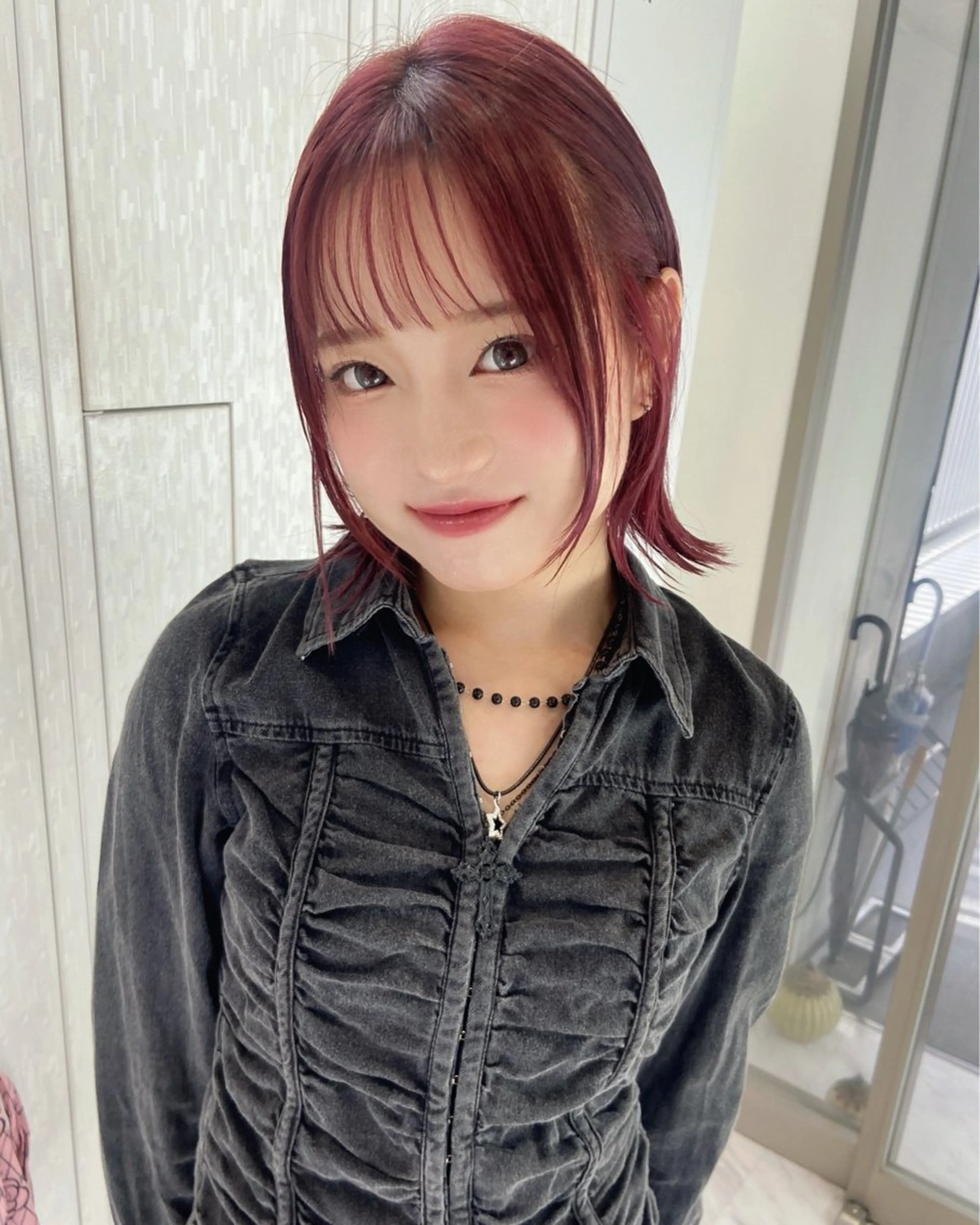 ショート カラー ボルドーカラー カット ヘアカラー トリートメント 名駅/ハイトーン /Y2k/YUNAのヘアスタイル