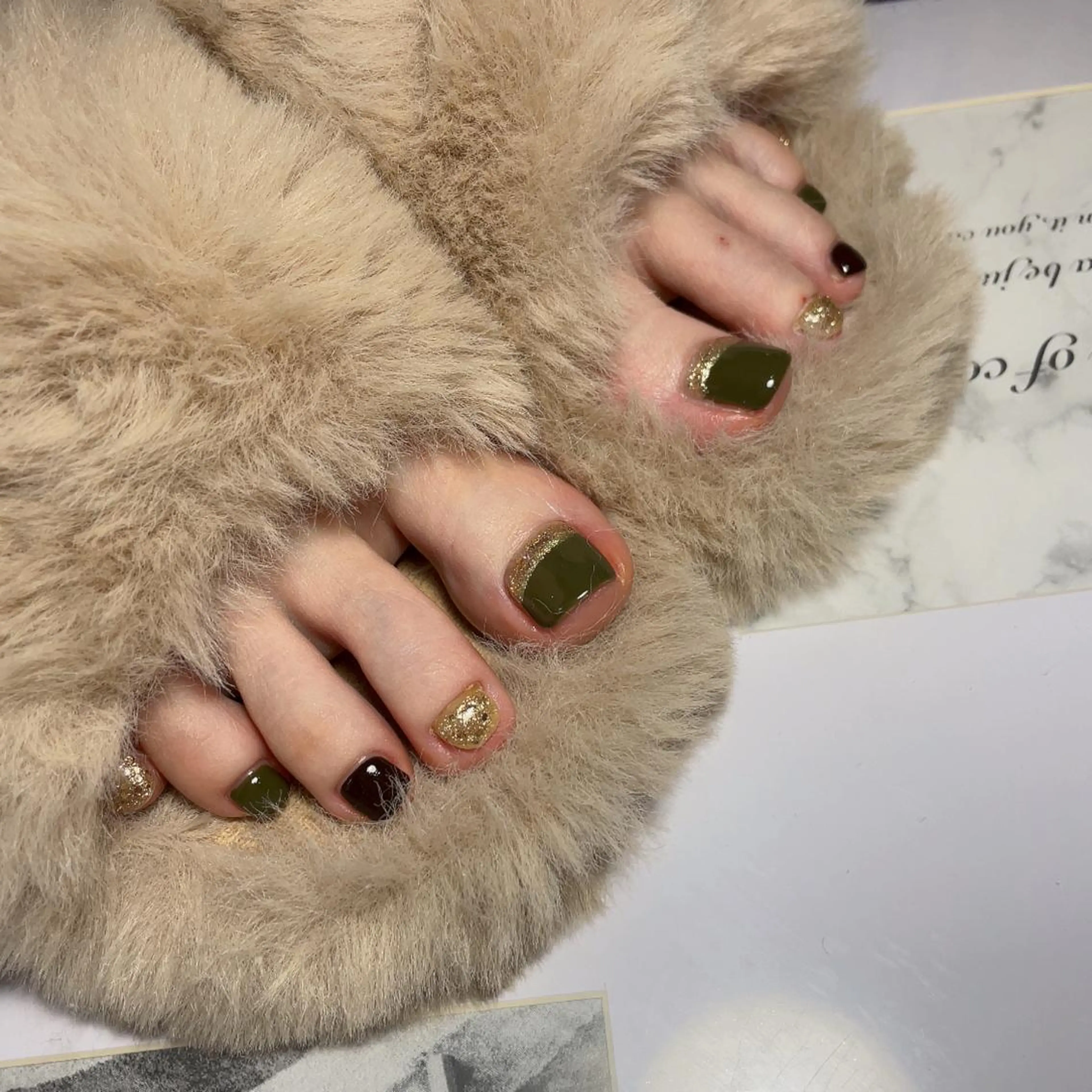 ネイル フットネイル 南野 由希のネイルデザイン