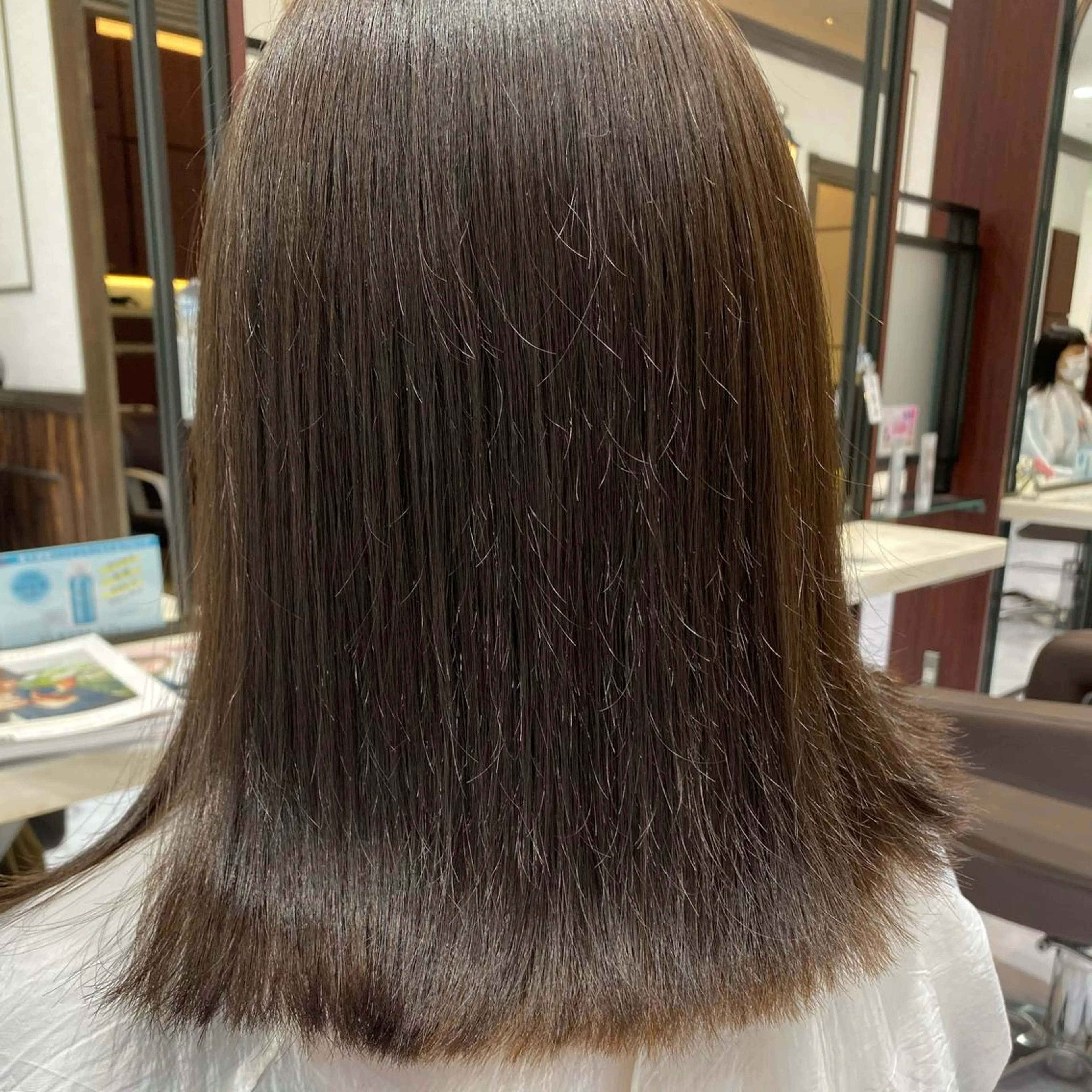 ミディアム 山崎 航のヘアスタイル
