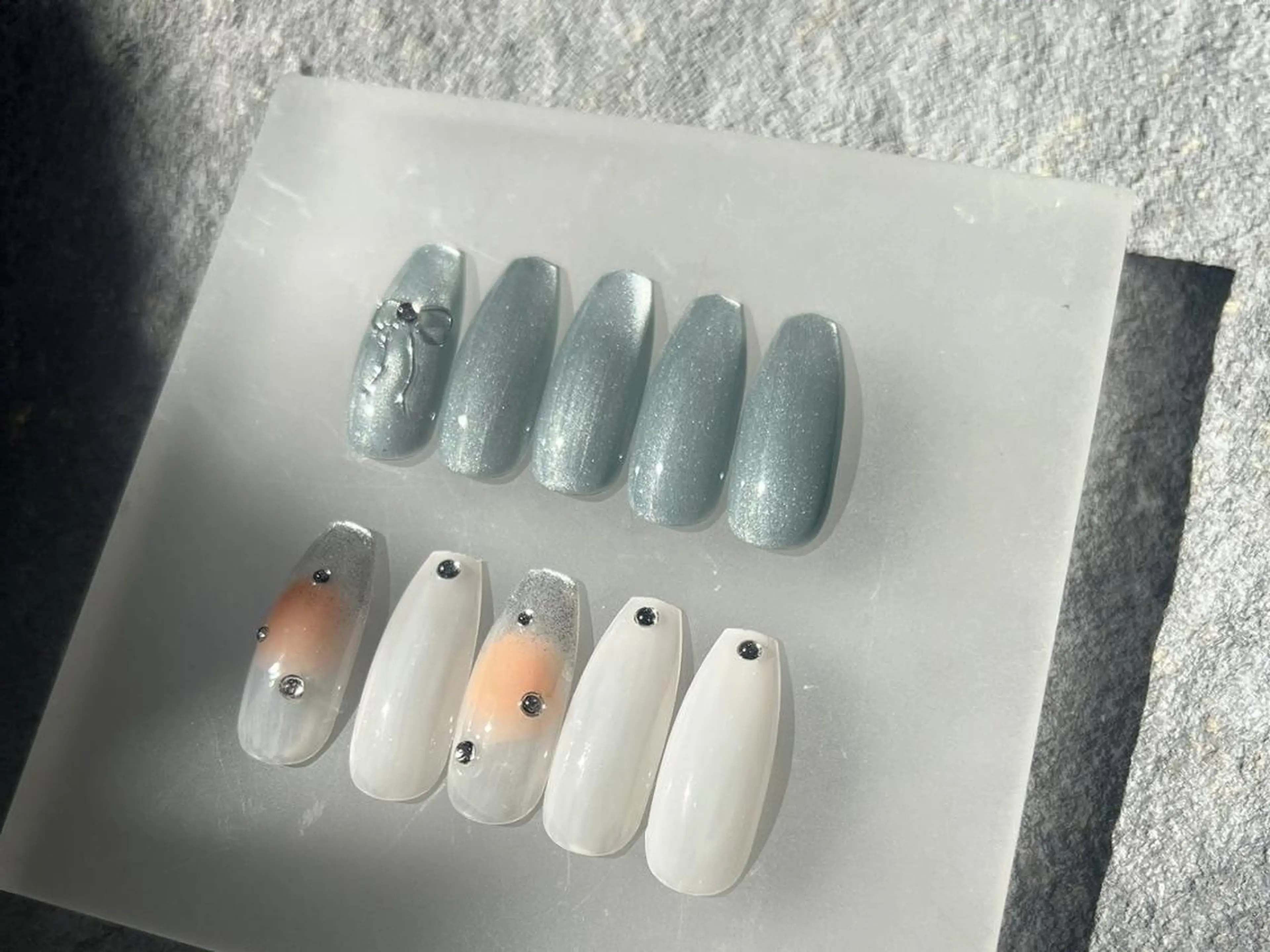 ネイル Aya W【放出店】のネイルデザイン