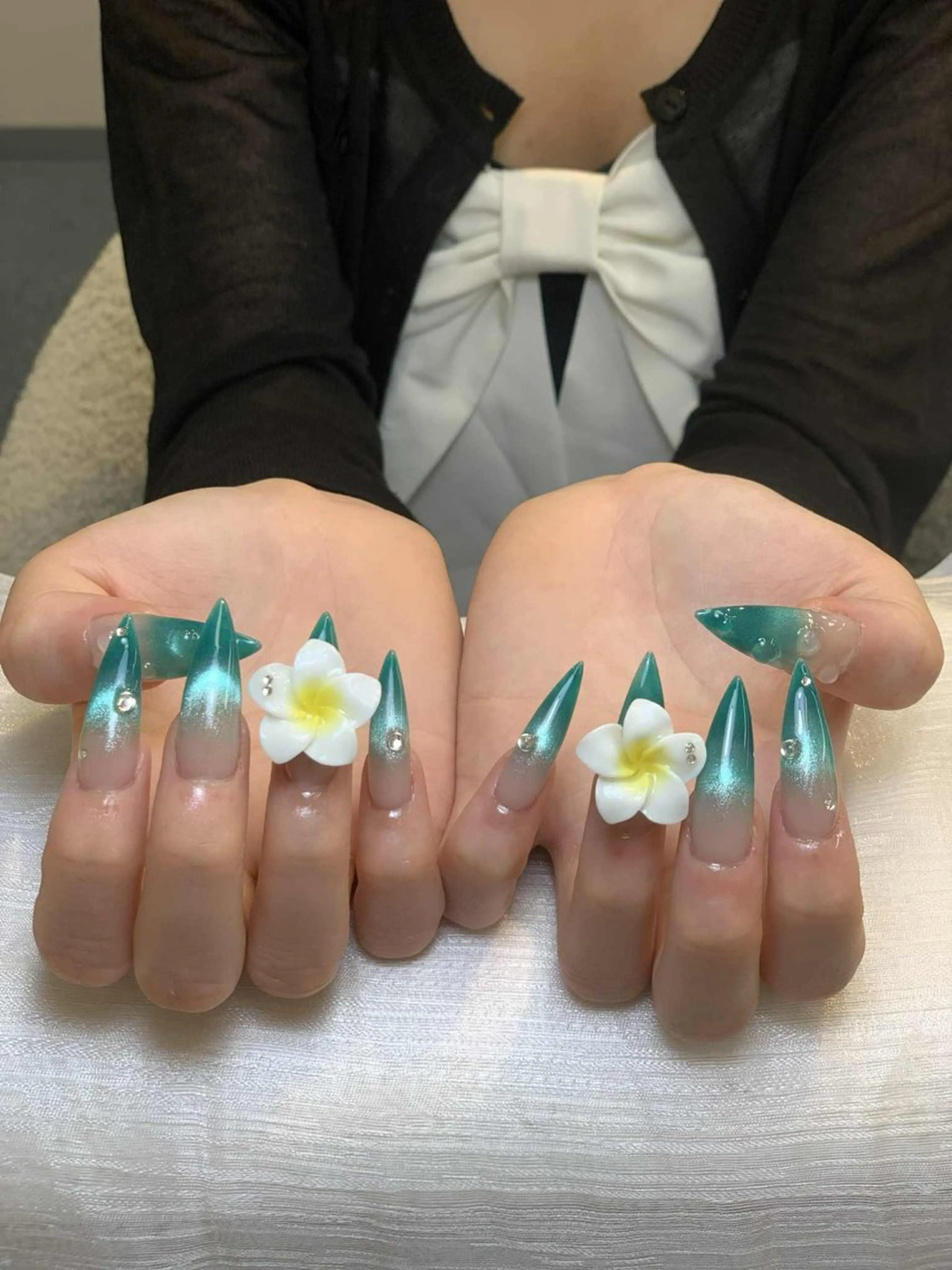ネイル アートネイル ジェルネイル ネイルチップ Jenn Nail Salonのネイルデザイン