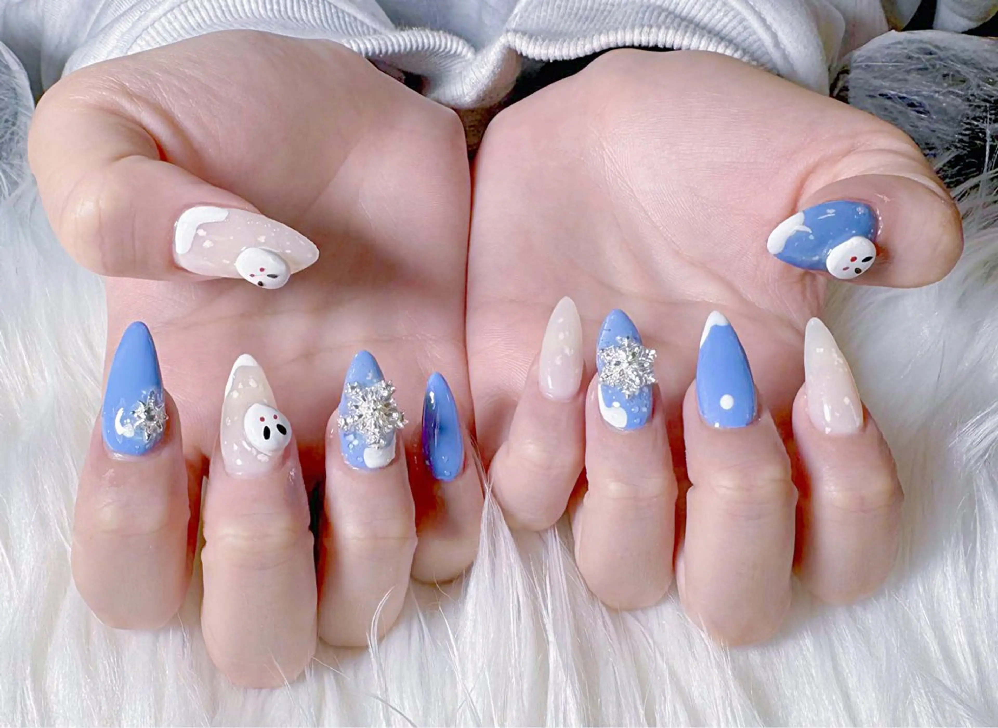 ネイル NekoNailsalon所属・グエン アンのネイルデザイン