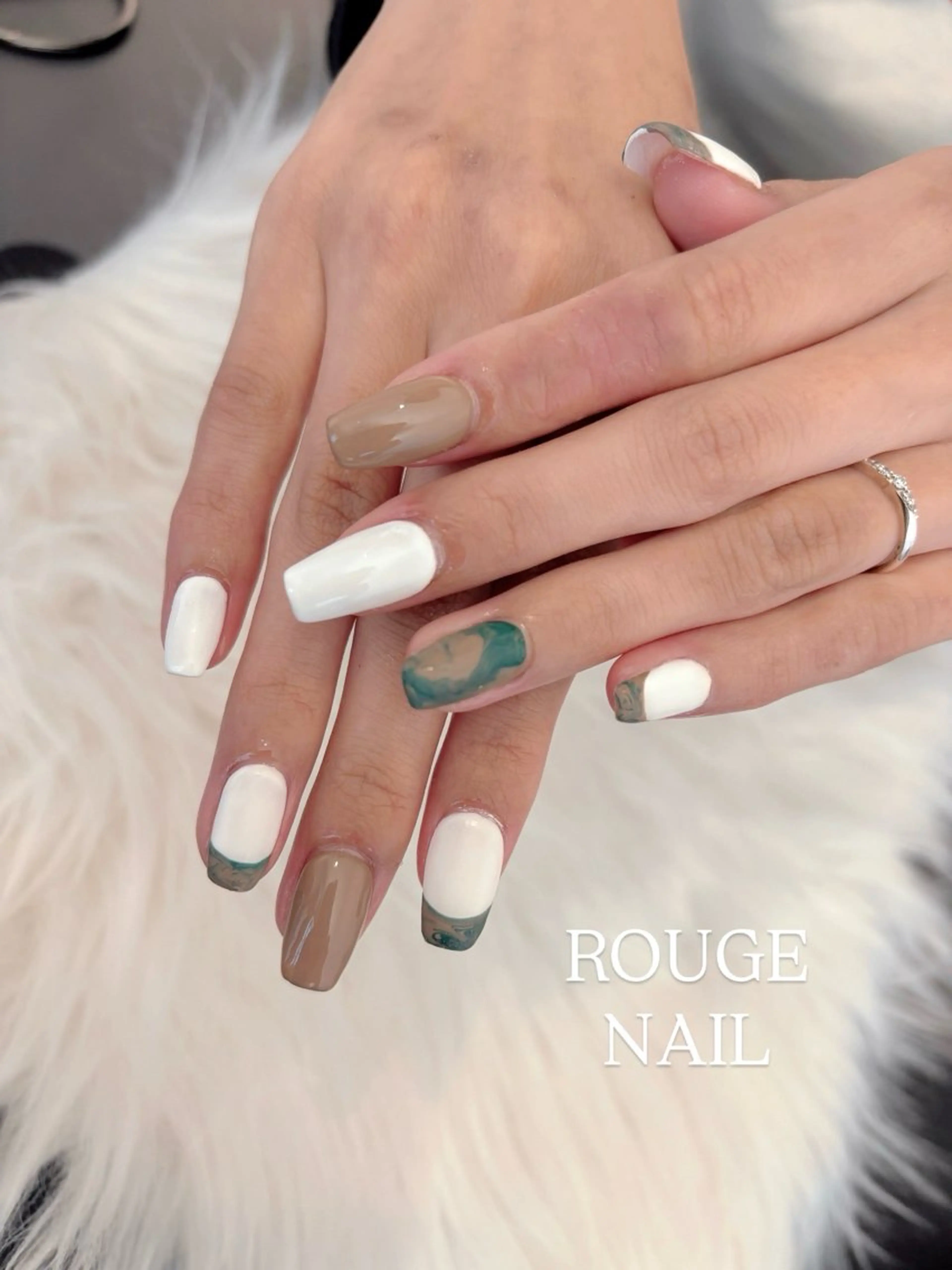 ネイル ROUGE NAIL所属・ROUGE ルージュ NAILSALONのネイルデザイン