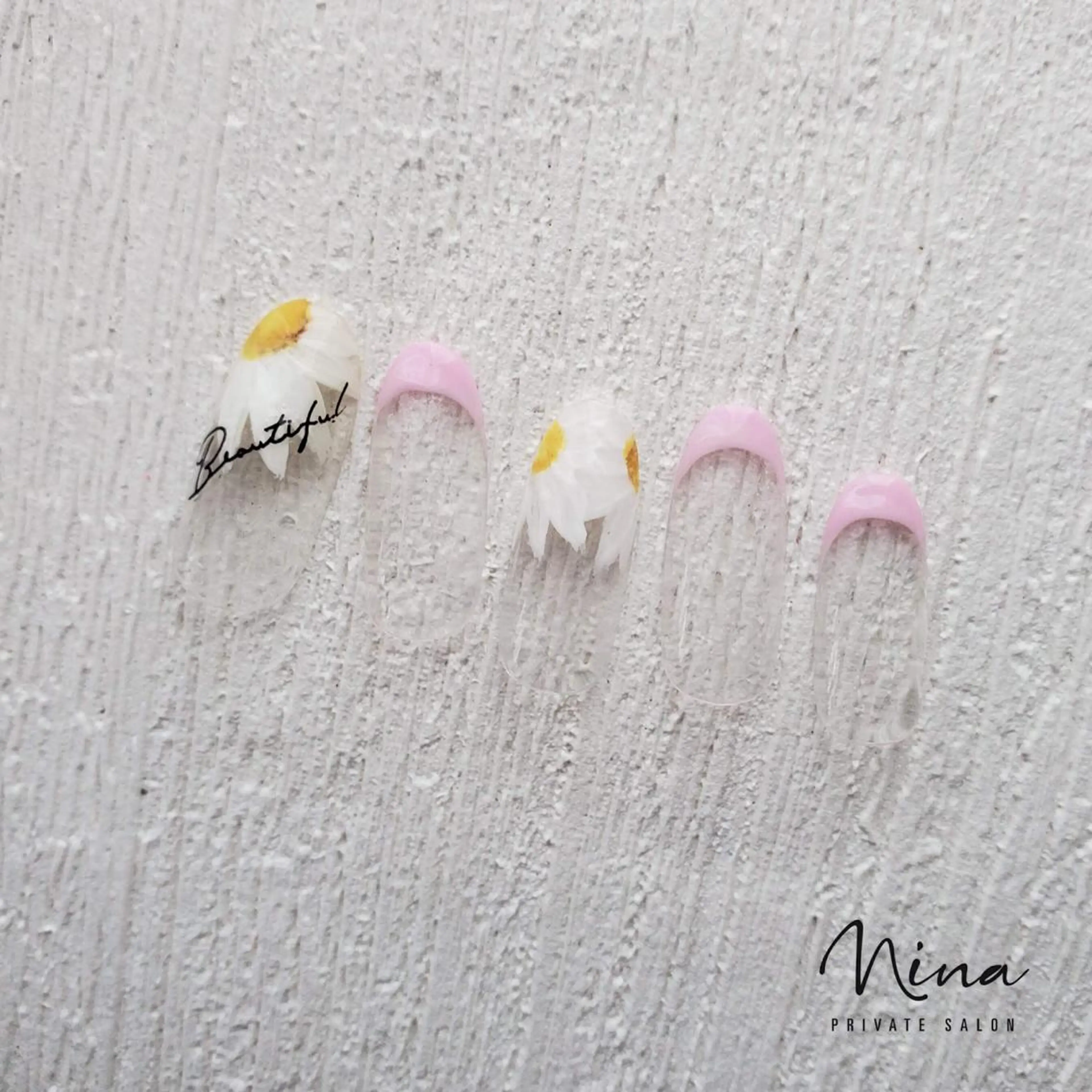 ネイル フラワーネイル 春ネイル ハンドネイル ネイル＆フットケアサロンアイアムアイ所属・ネイリスト モリシタのネイルデザイン