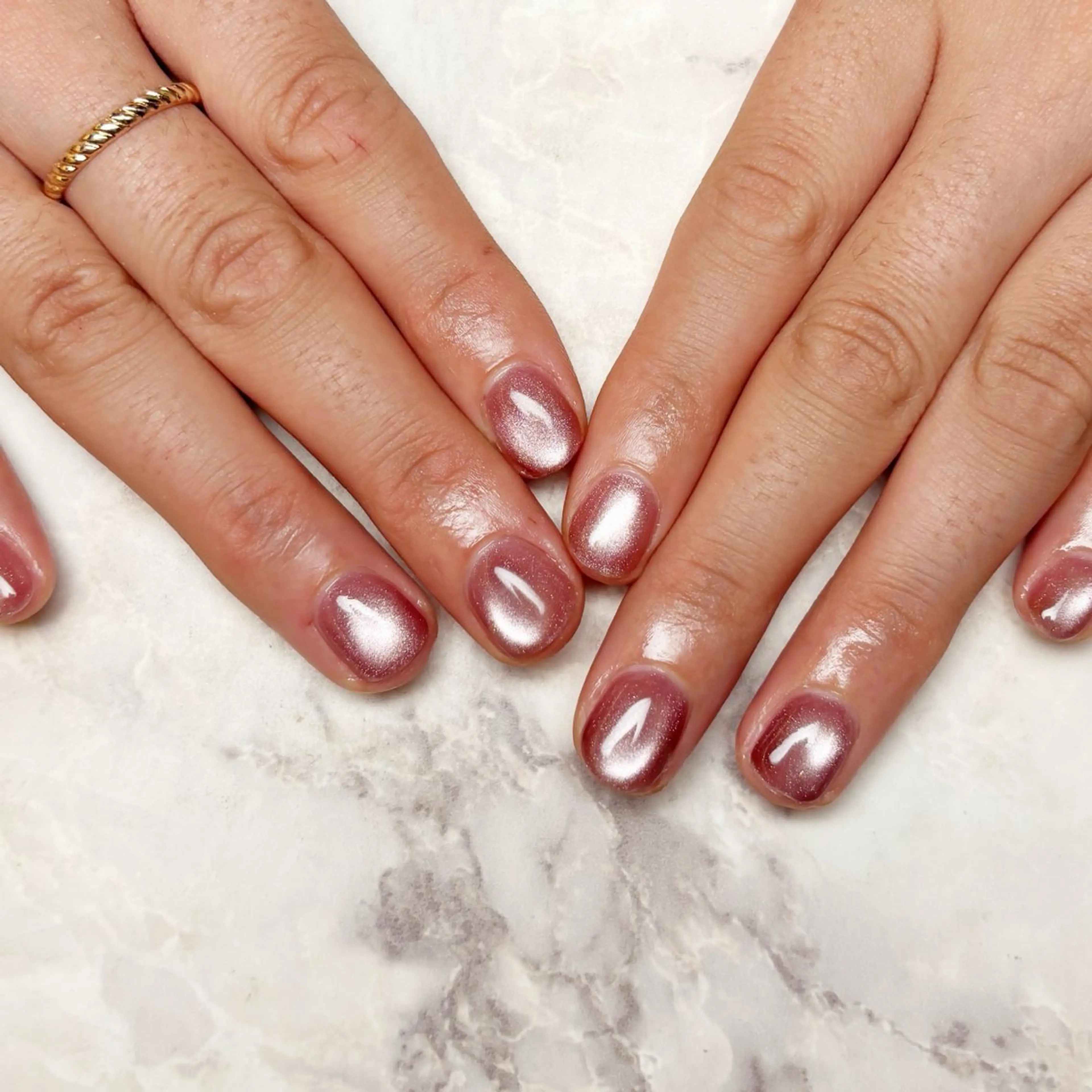 ショート ハンドネイル watanabe miyuuのネイルデザイン