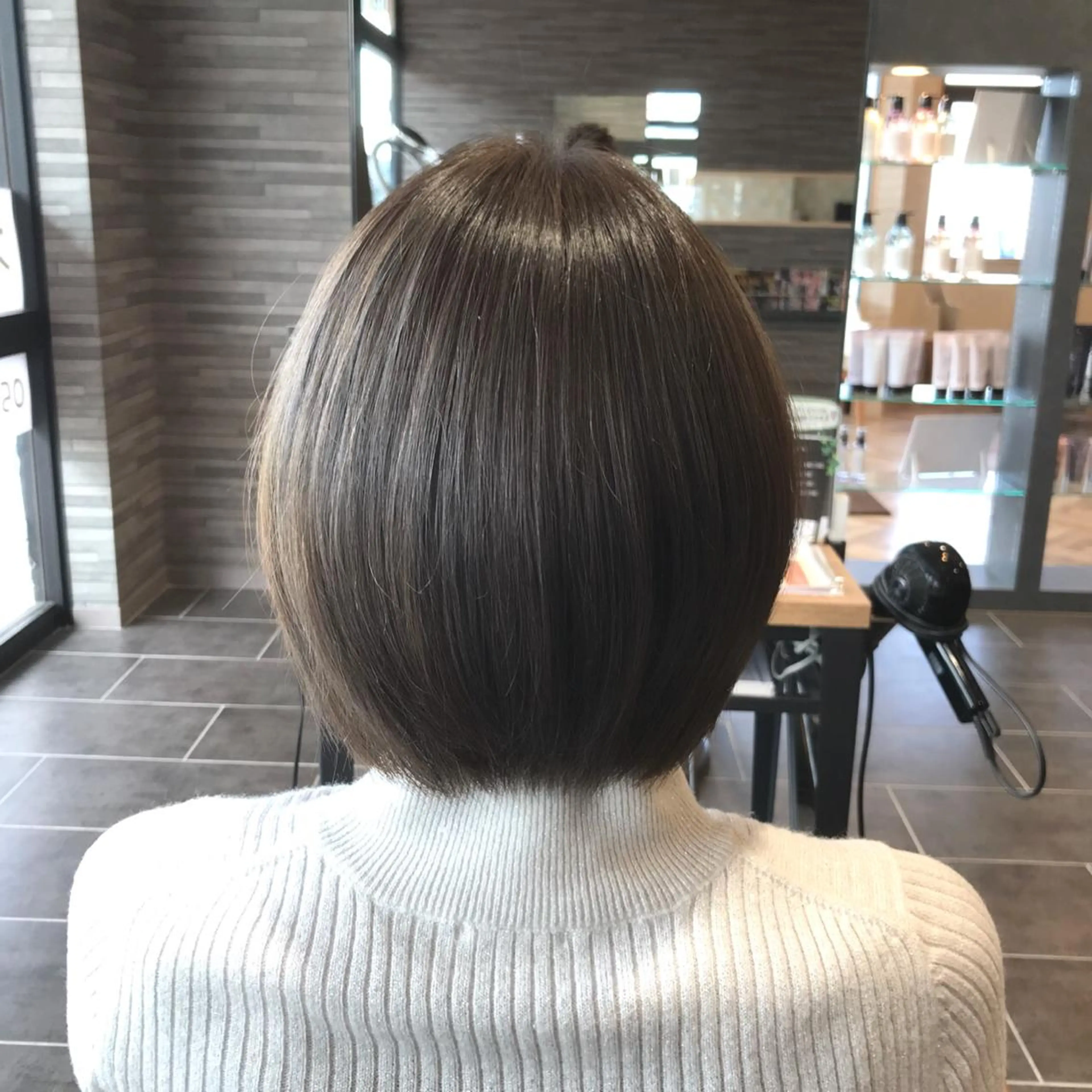 ショート カラー 【髪質改善】 夏目結以のヘアスタイル