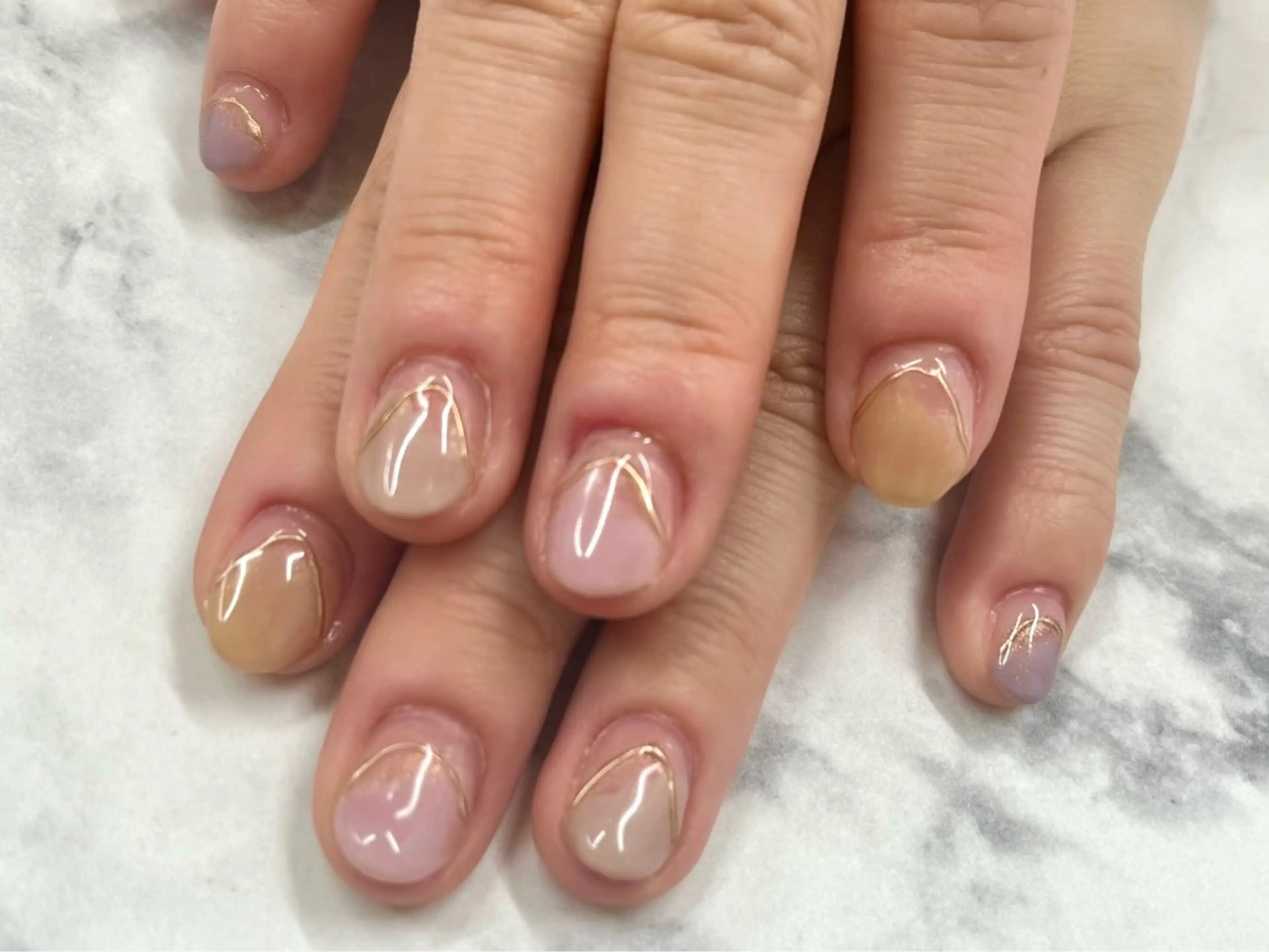 ネイル ハンドネイル ハンドケア Regene ARAKIのネイルデザイン