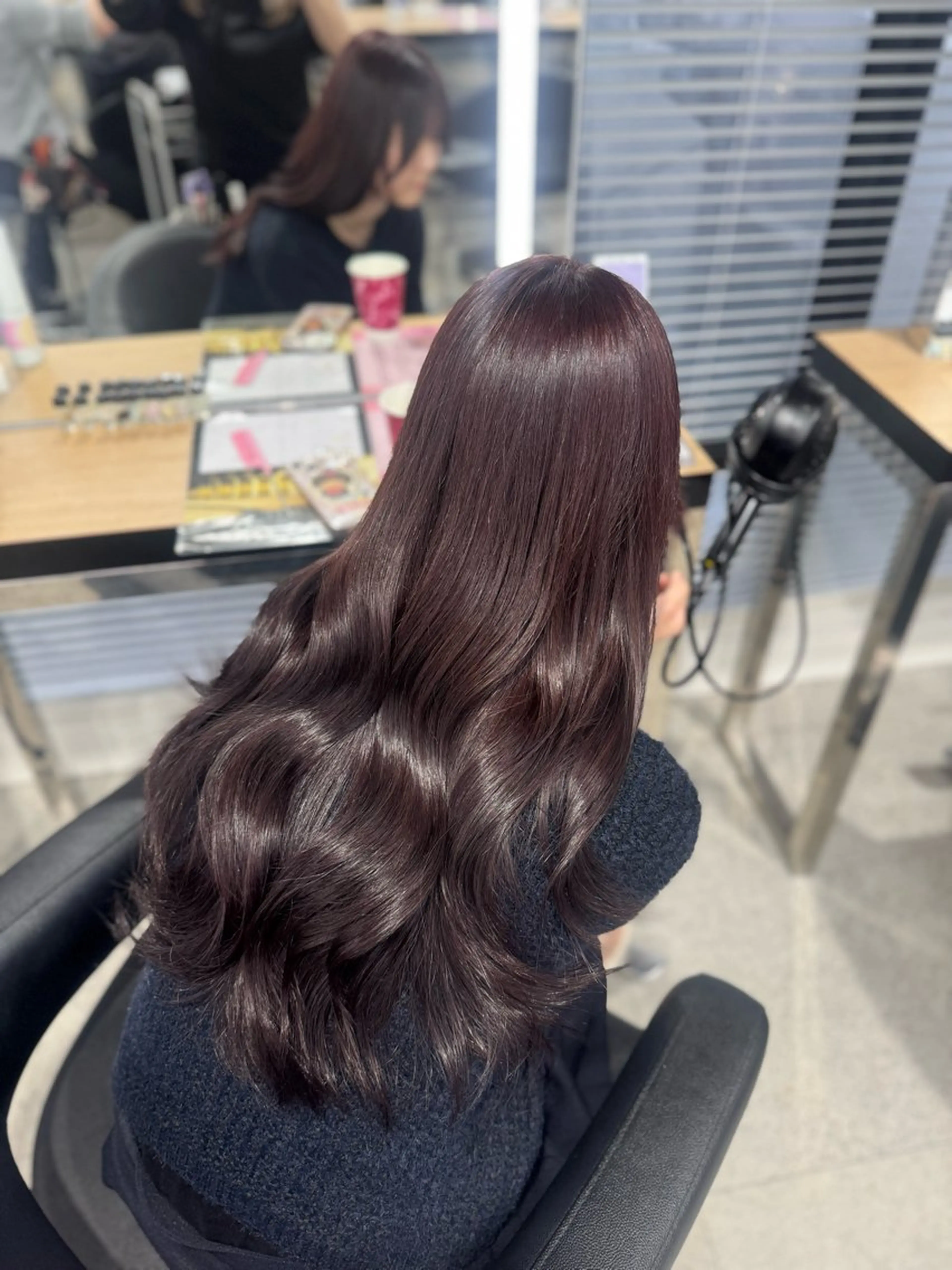 ロング カラー ヘアアレンジ カット ヘアカラー トリートメント ヘアセット 🤍淡色ピンク&ラベ ンダーYUKI🤍のヘアスタイル