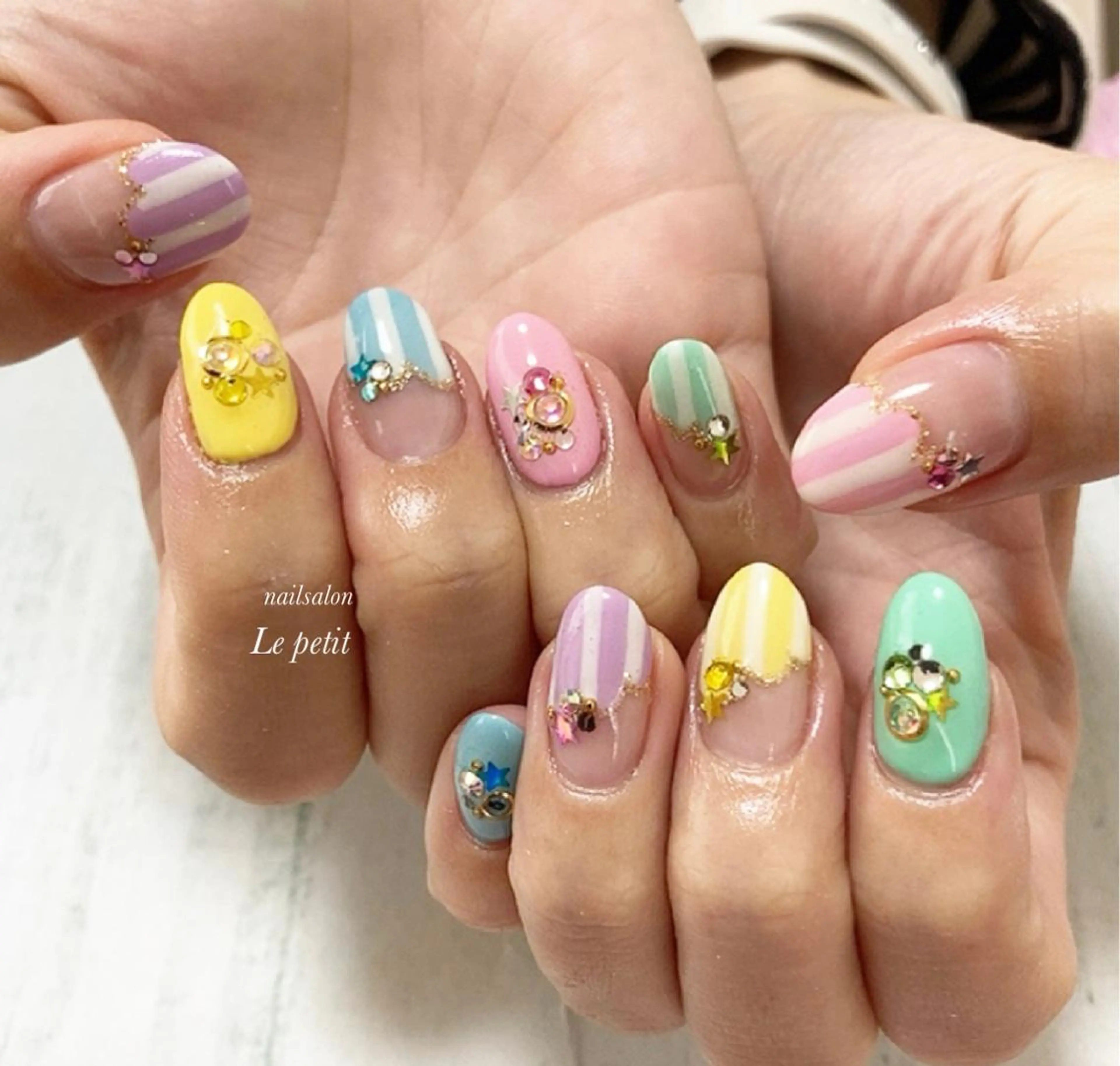 ネイル 石野 広佳のネイルデザイン