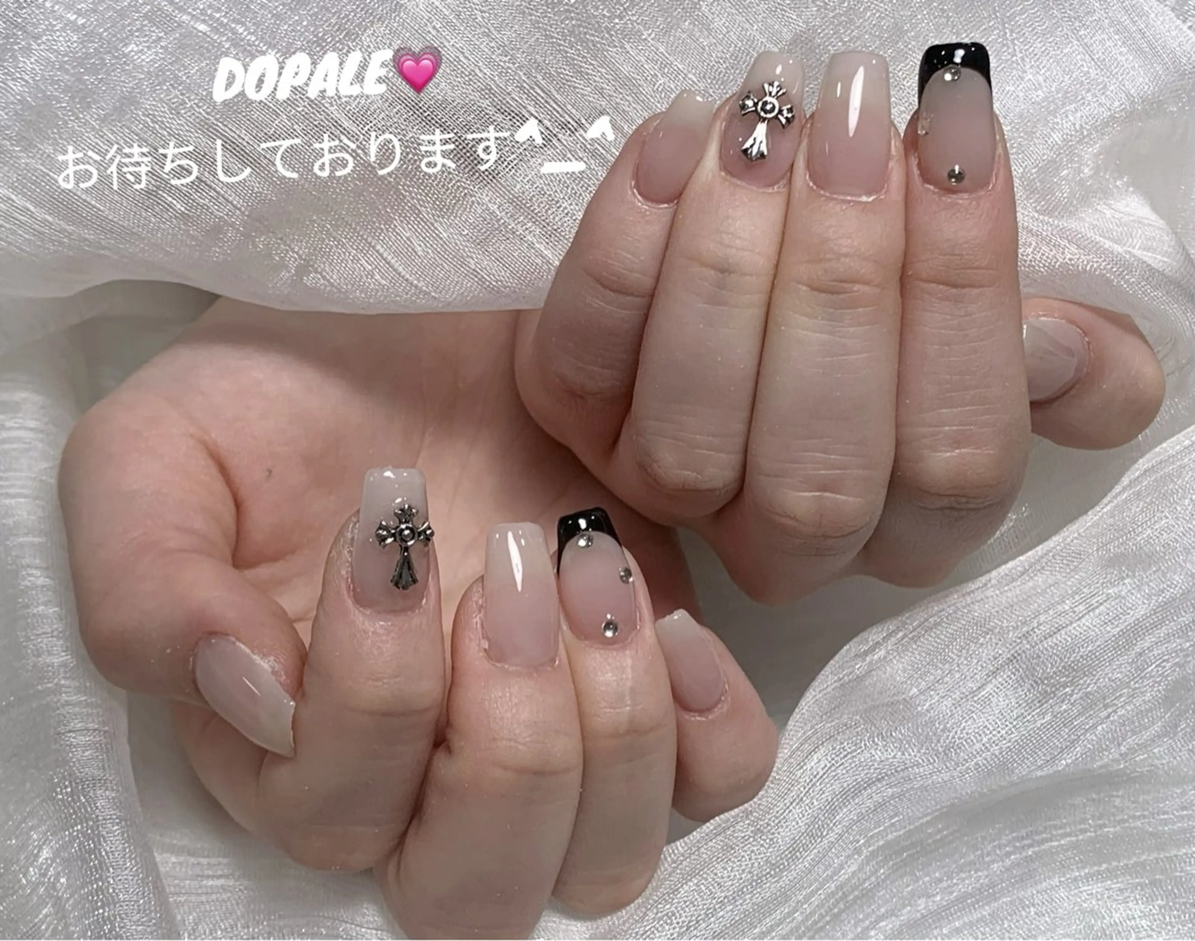 ネイル U·Mi nail salon所属・U·Mi 上野御徒町容のネイルデザイン