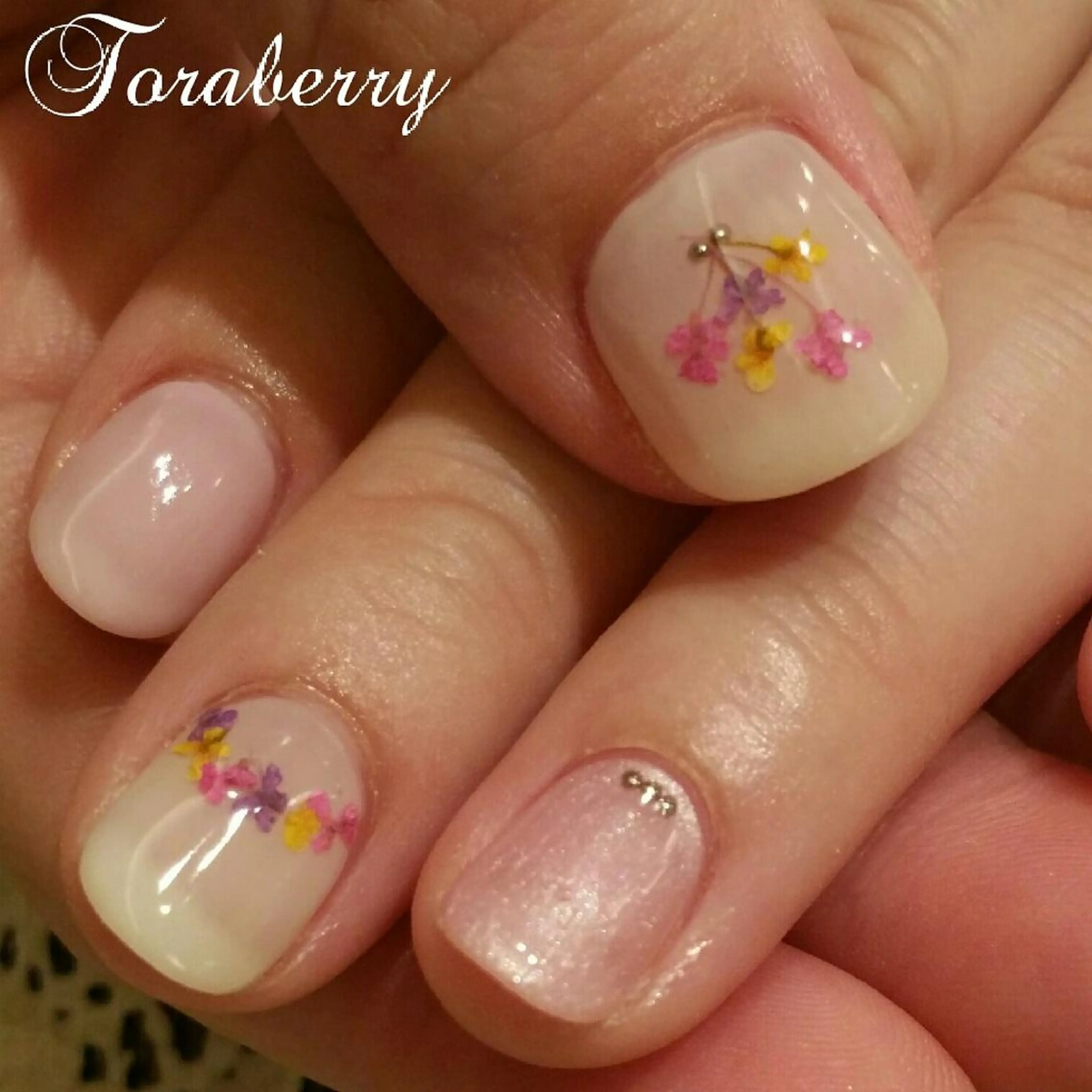 ネイル ハンドネイル ネイリスト なつみのネイルデザイン