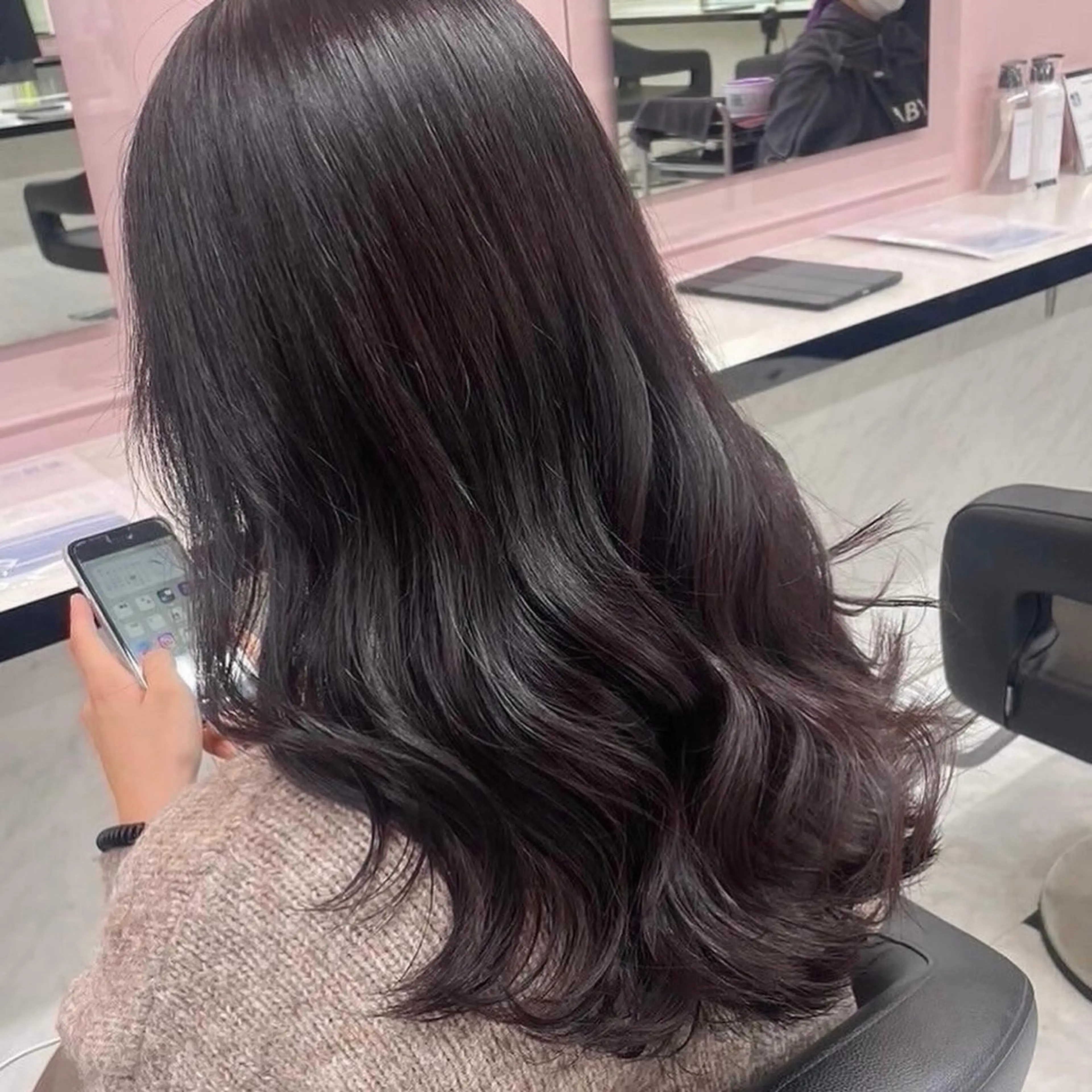 セミロング カラー 髪質改善 トリートメント 韓国ヘア🫧 serina🎀のヘアスタイル