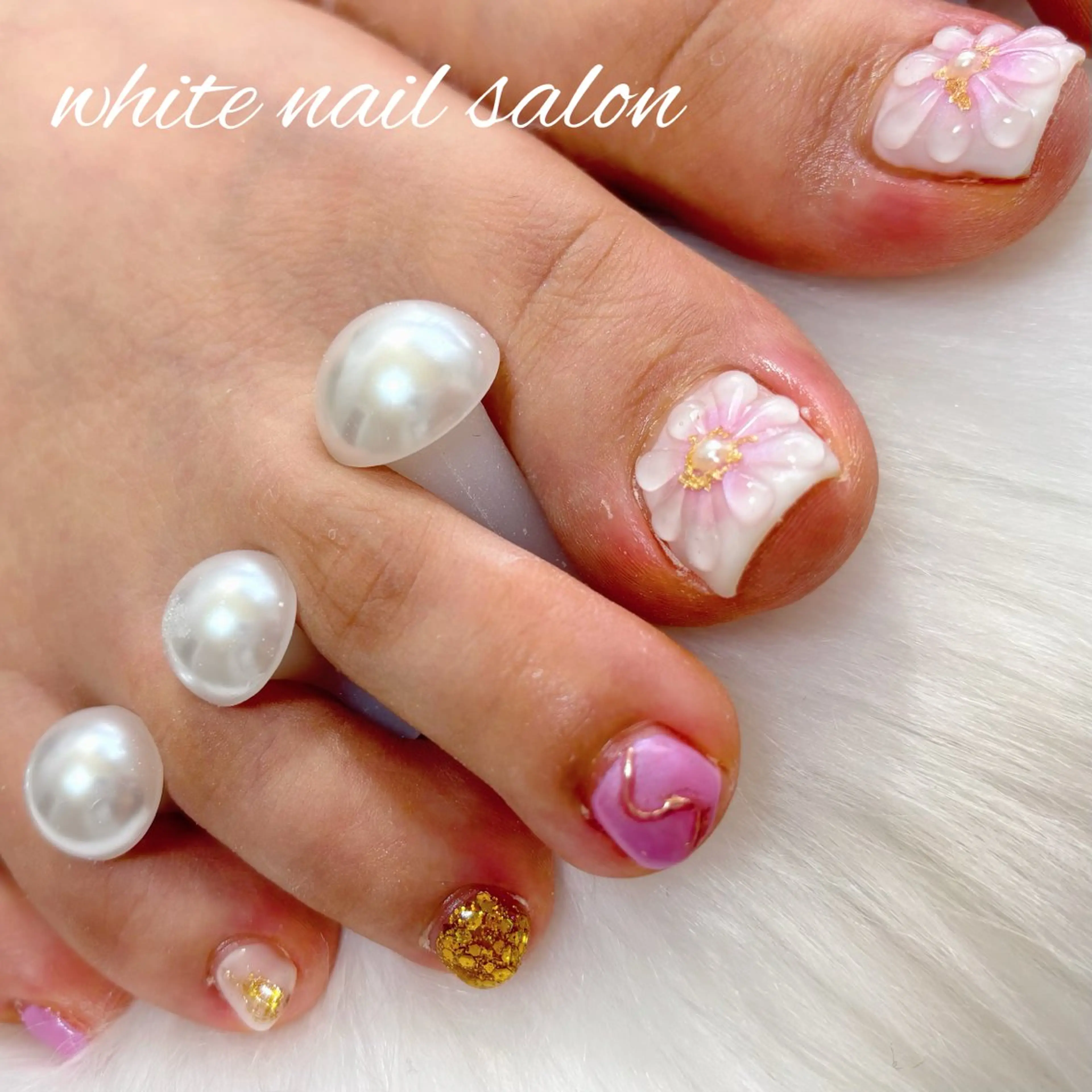 ネイル フットネイル フットネイル white nail salonのネイルデザイン