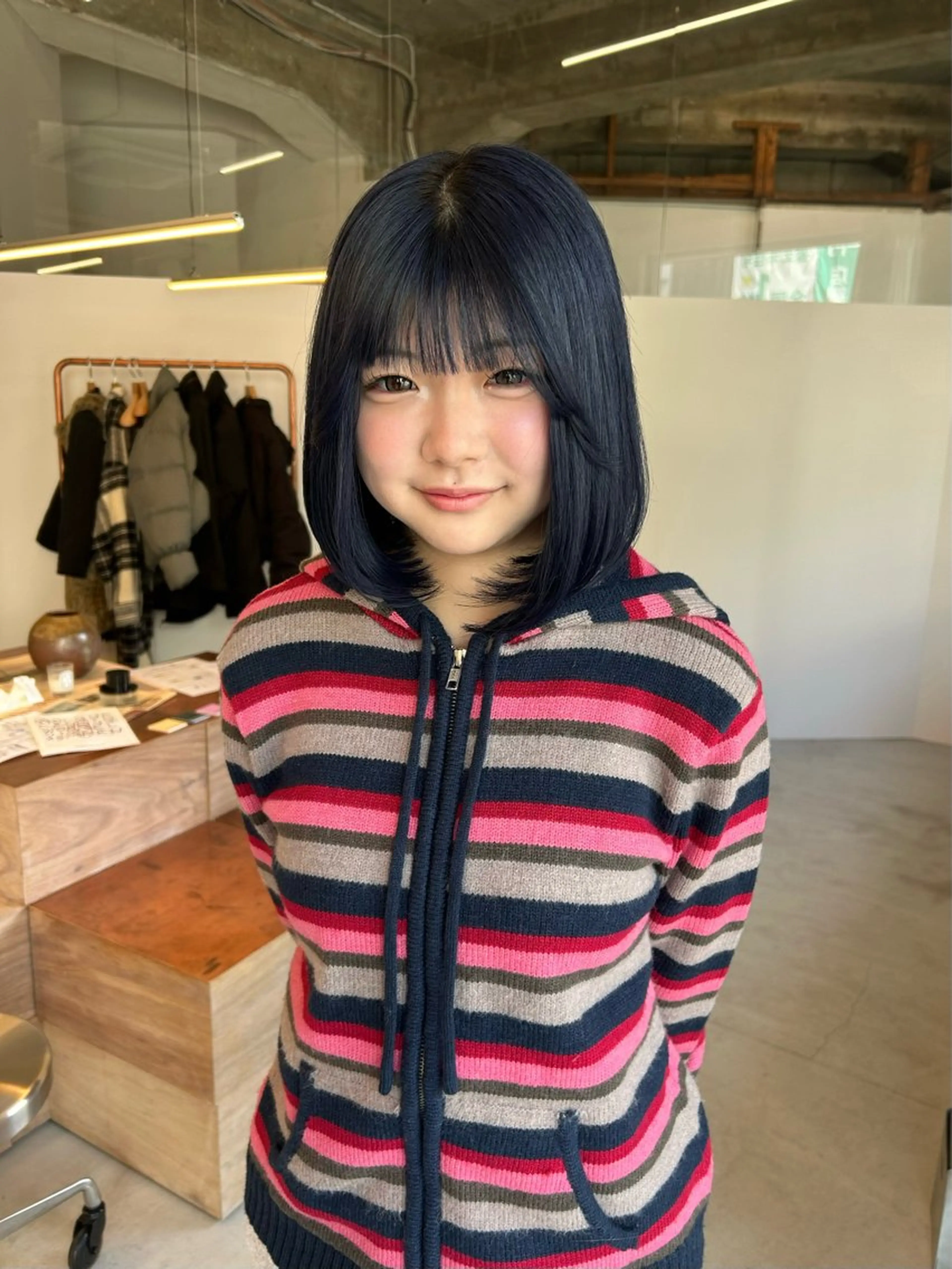 ミディアム カラー カット ヘアカラー the　hinc所属・ひな🐥 ボブ/ハイトーン🫧のヘアスタイル