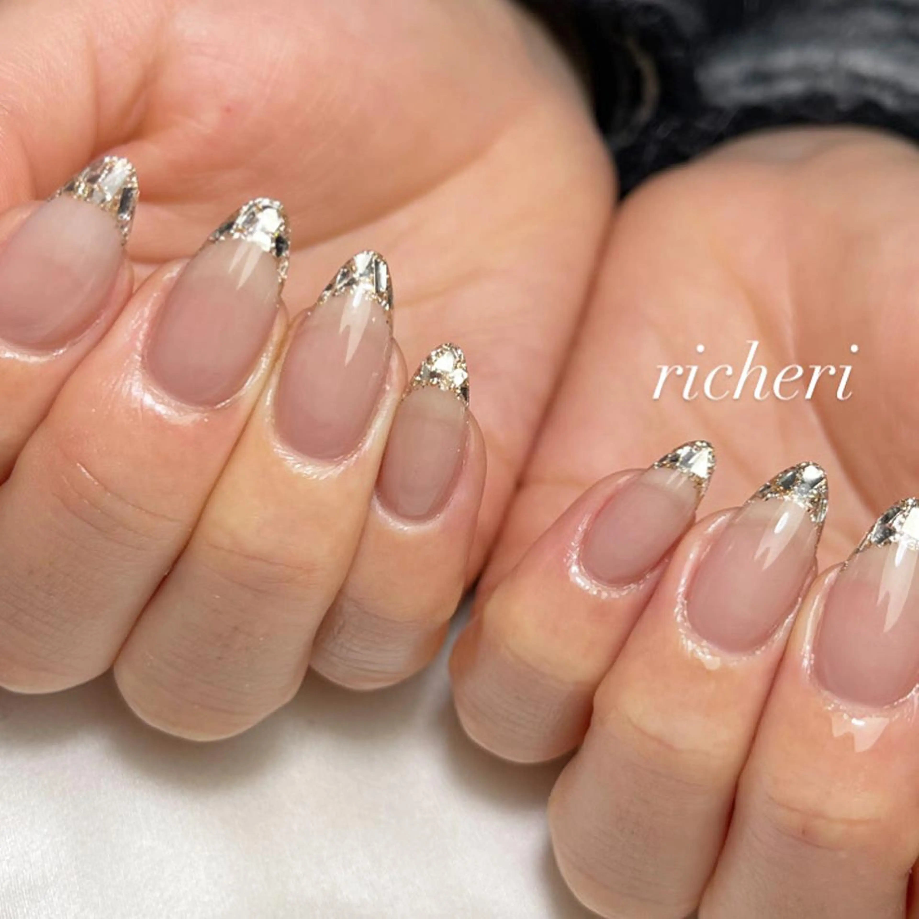 ミディアム ネイル ハンドネイル richeri beautyのネイルデザイン