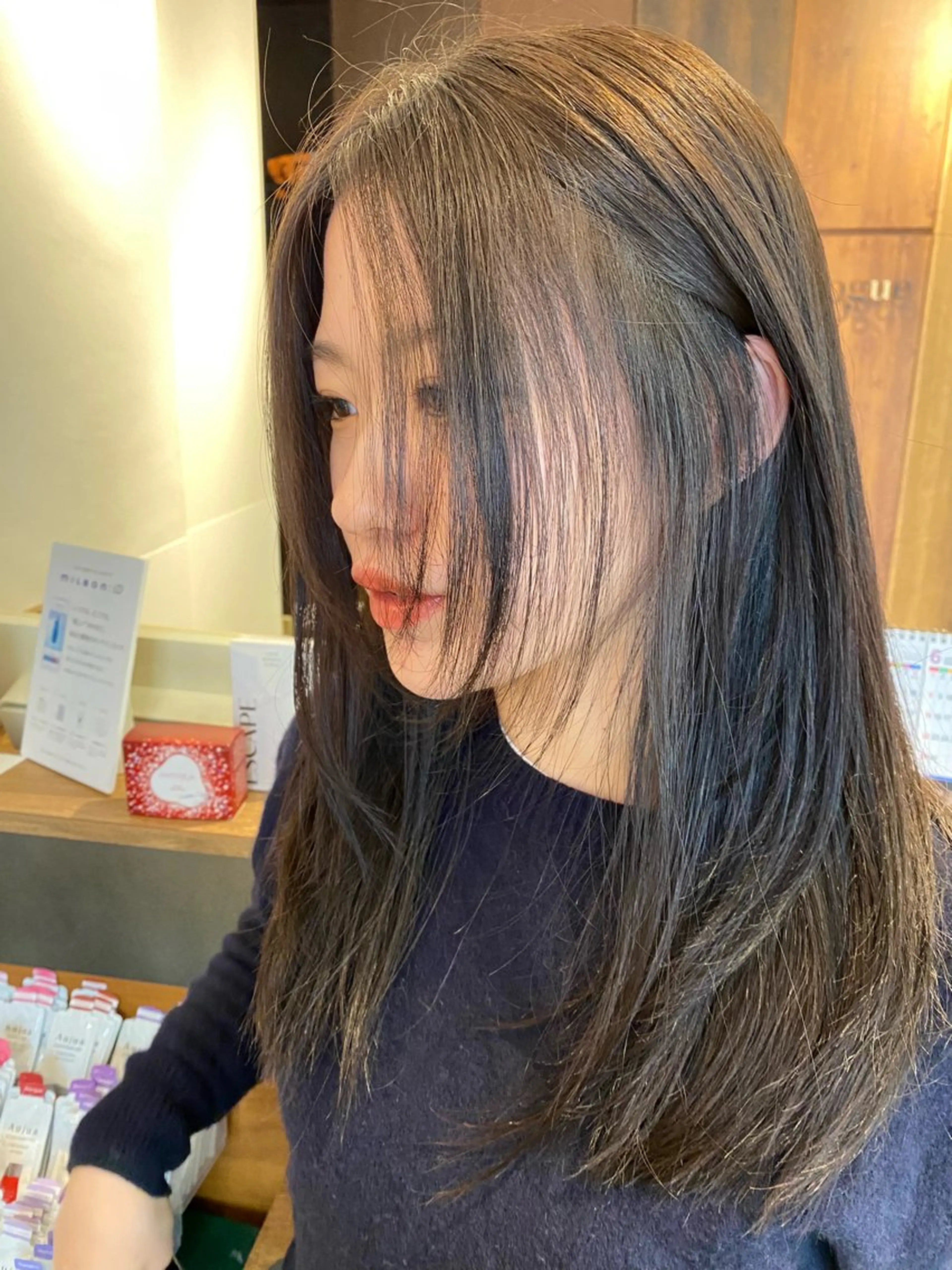 ロング カラー カット ヘアカラー ナチュラルヘア🫧 ナナミのヘアスタイル