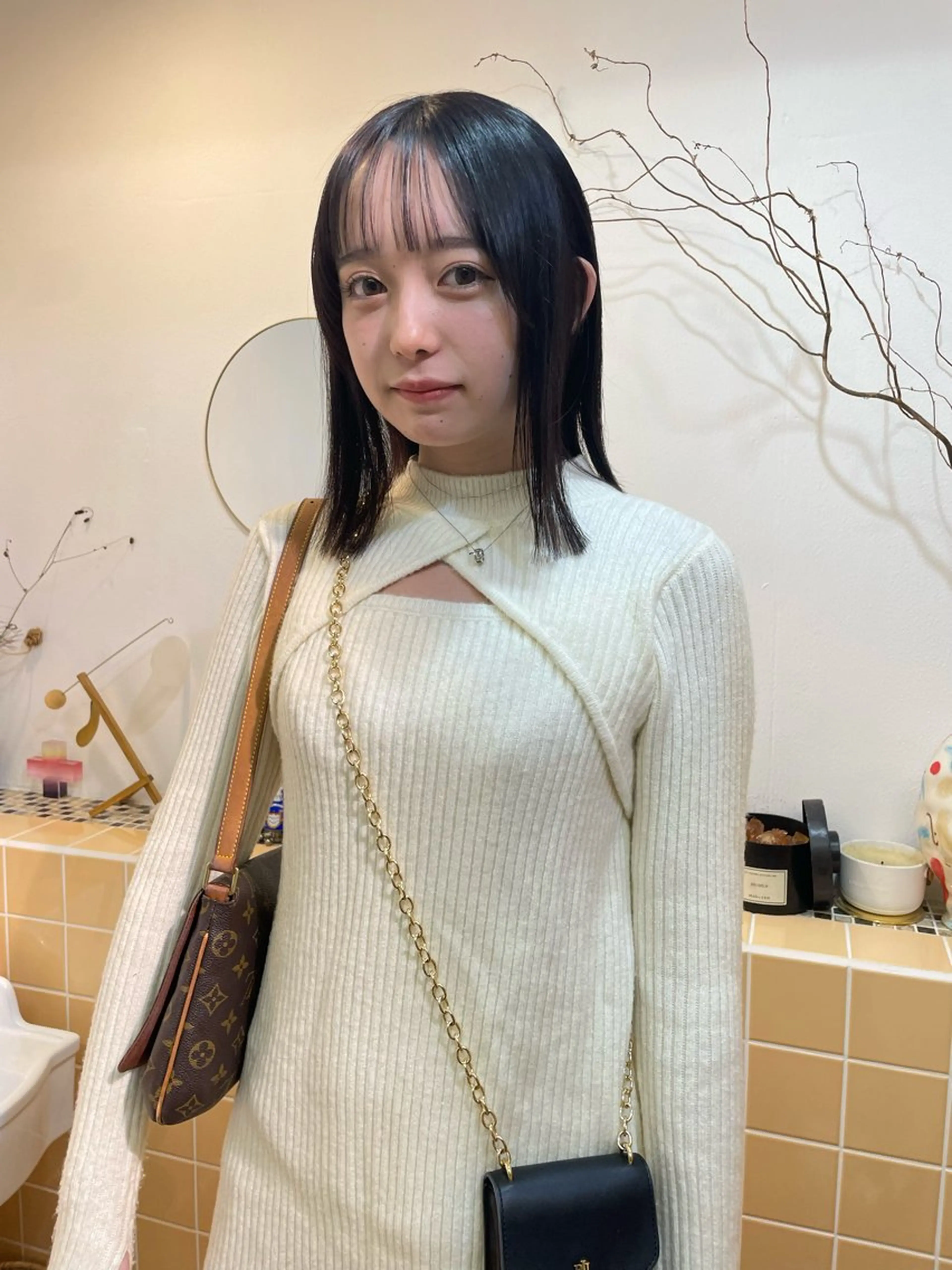 ミディアム 縮毛矯正 トリートメント sakura🌸 レイヤー/韓国ヘアのヘアスタイル