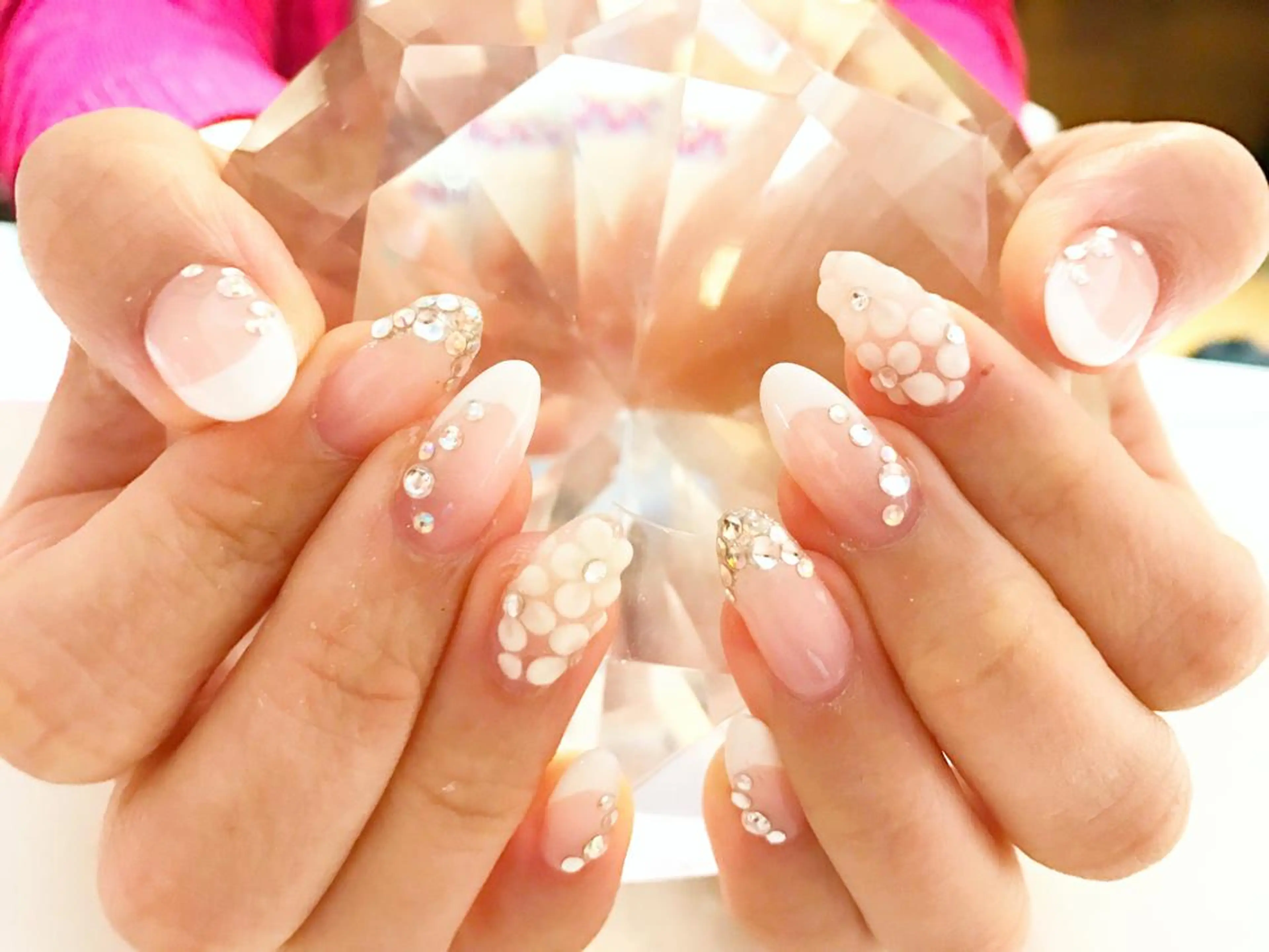 ネイル フレンチネイル ジェルネイル スカルプネイル YUN 💅のネイルデザイン