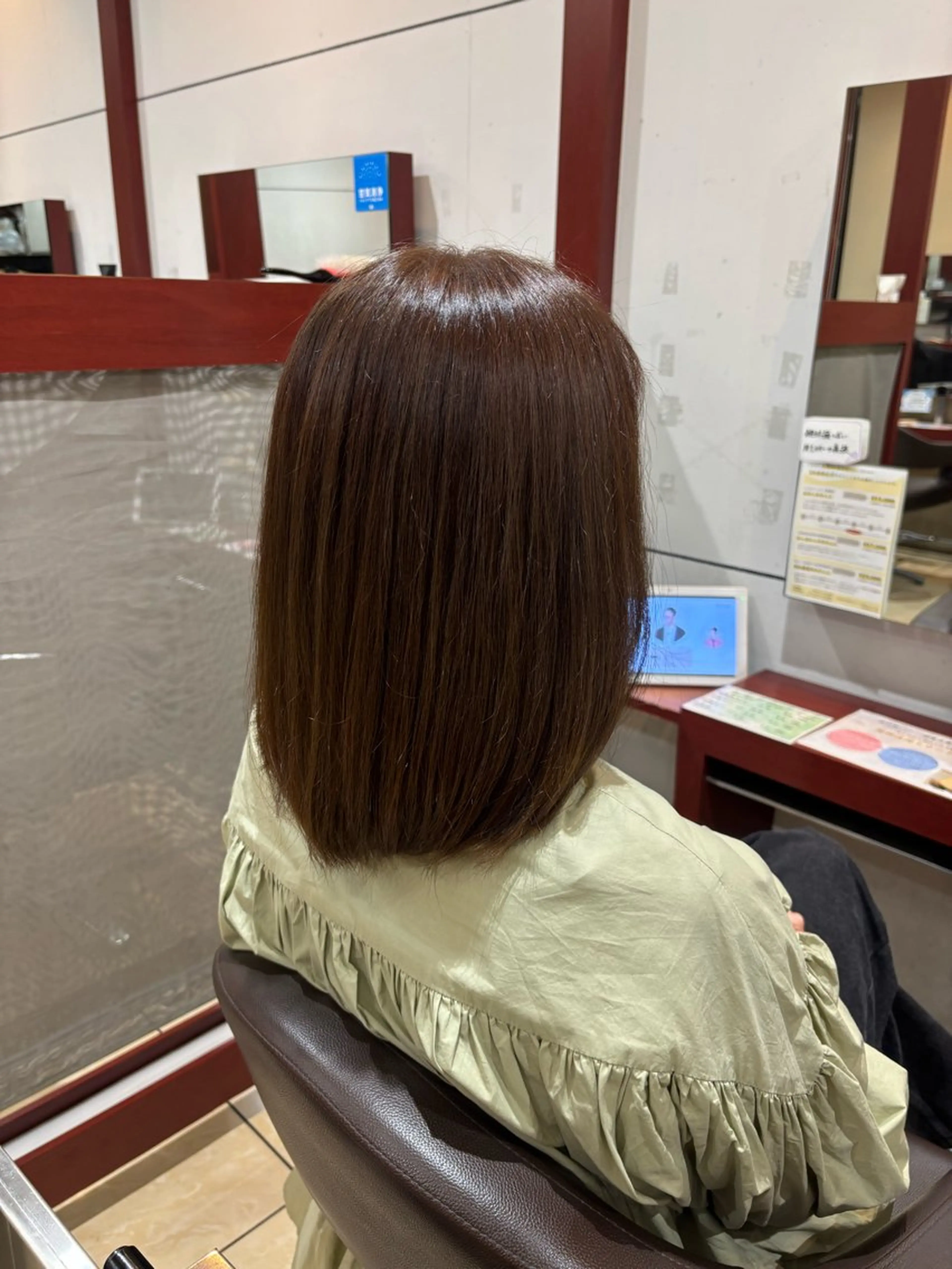 カラー ヘアカラー トリートメント 伊部 しづきのヘアスタイル