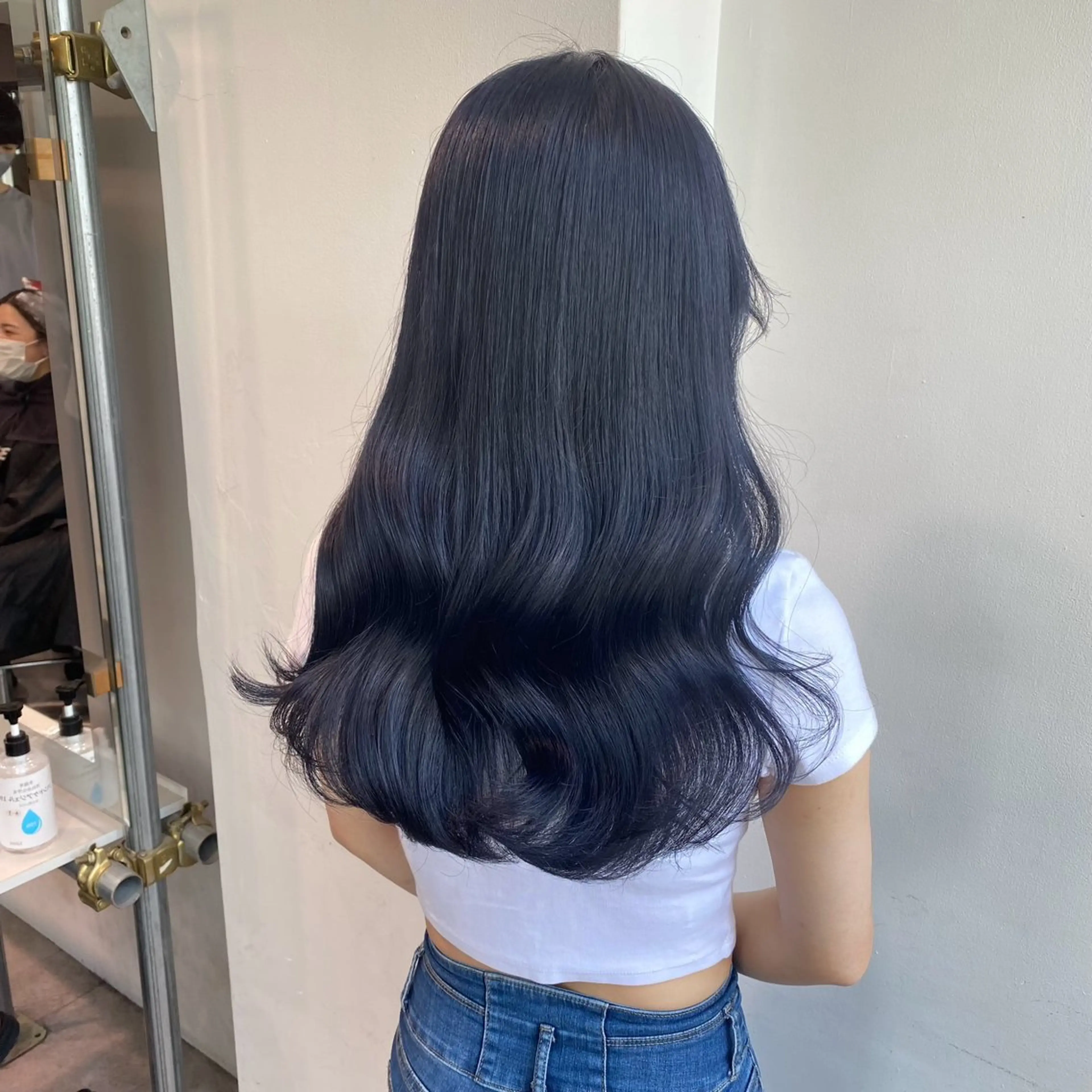 ロング カラー 黒髪 ブリーチ ブルーカラー ブルーブラック 透明感カラー 💙ハイトーン韓国風 色白ヘア💙manaのヘアスタイル