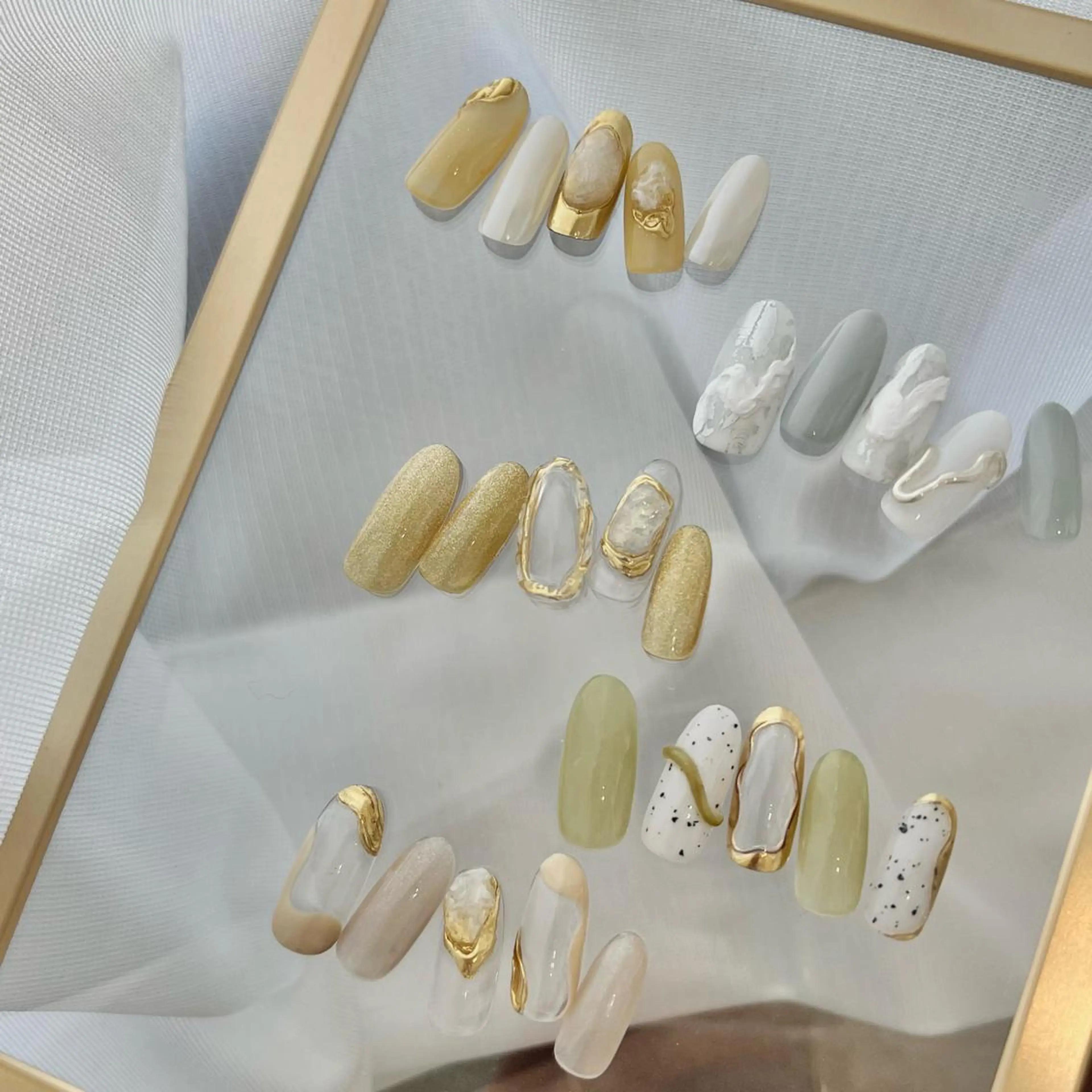 ミディアム ネイル REVIA_nail maiのネイルデザイン