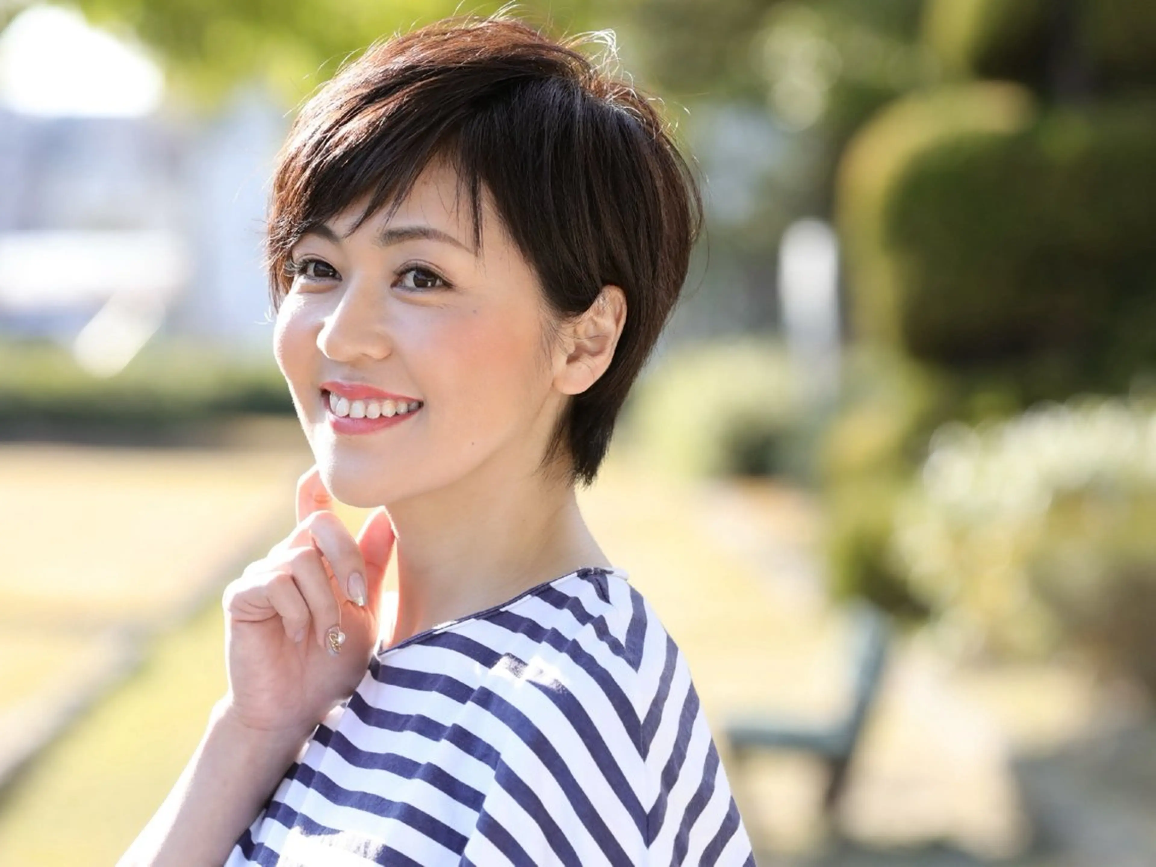 4月限定😊美フォルム小顔カット✨3000円✨大人女性にオススメのスタイルが得意です！の写真